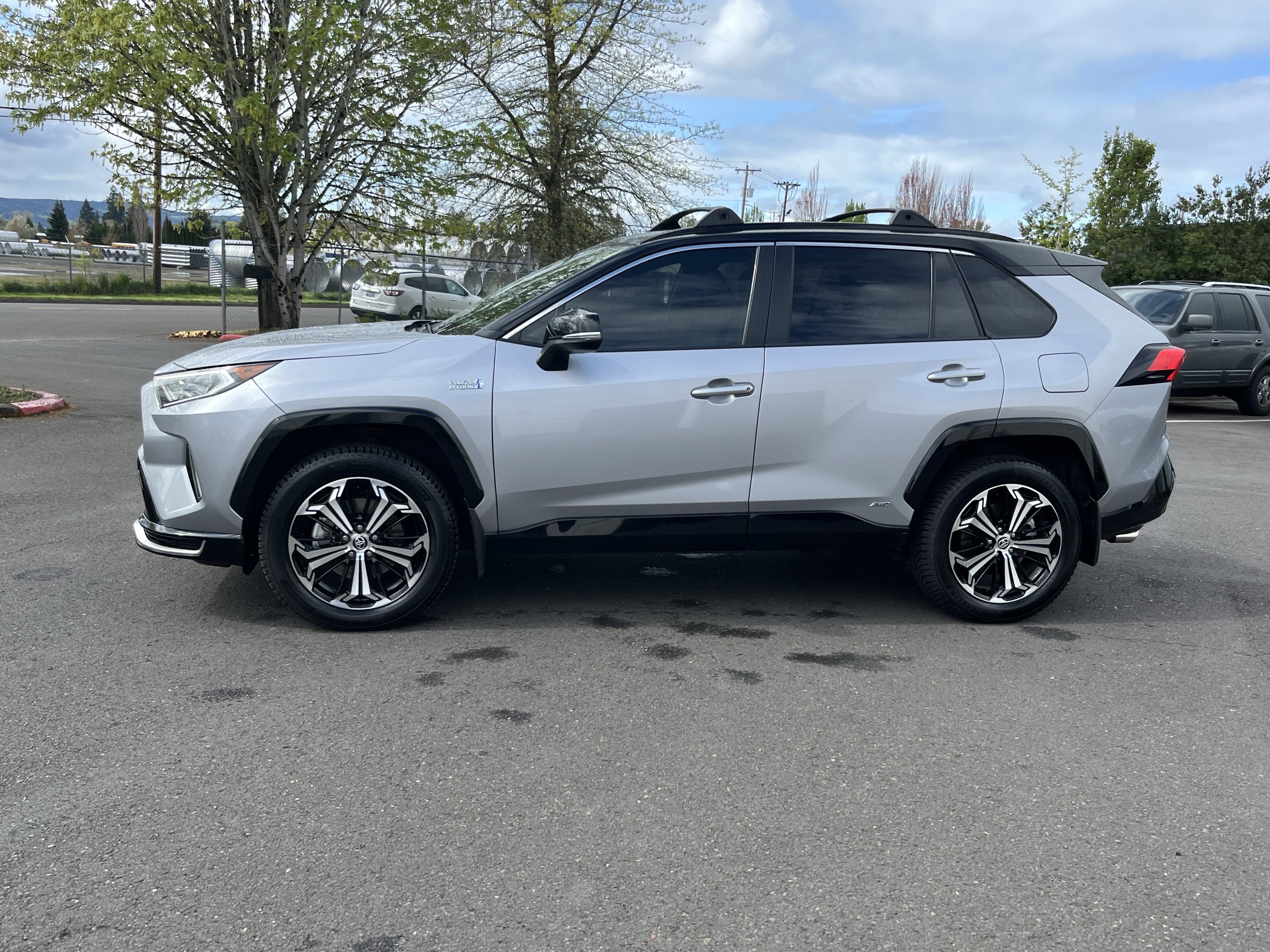 Used 2021 Toyota RAV4 XSE with VIN JTMEB3FV4MD034591 for sale in Hillsboro, OR