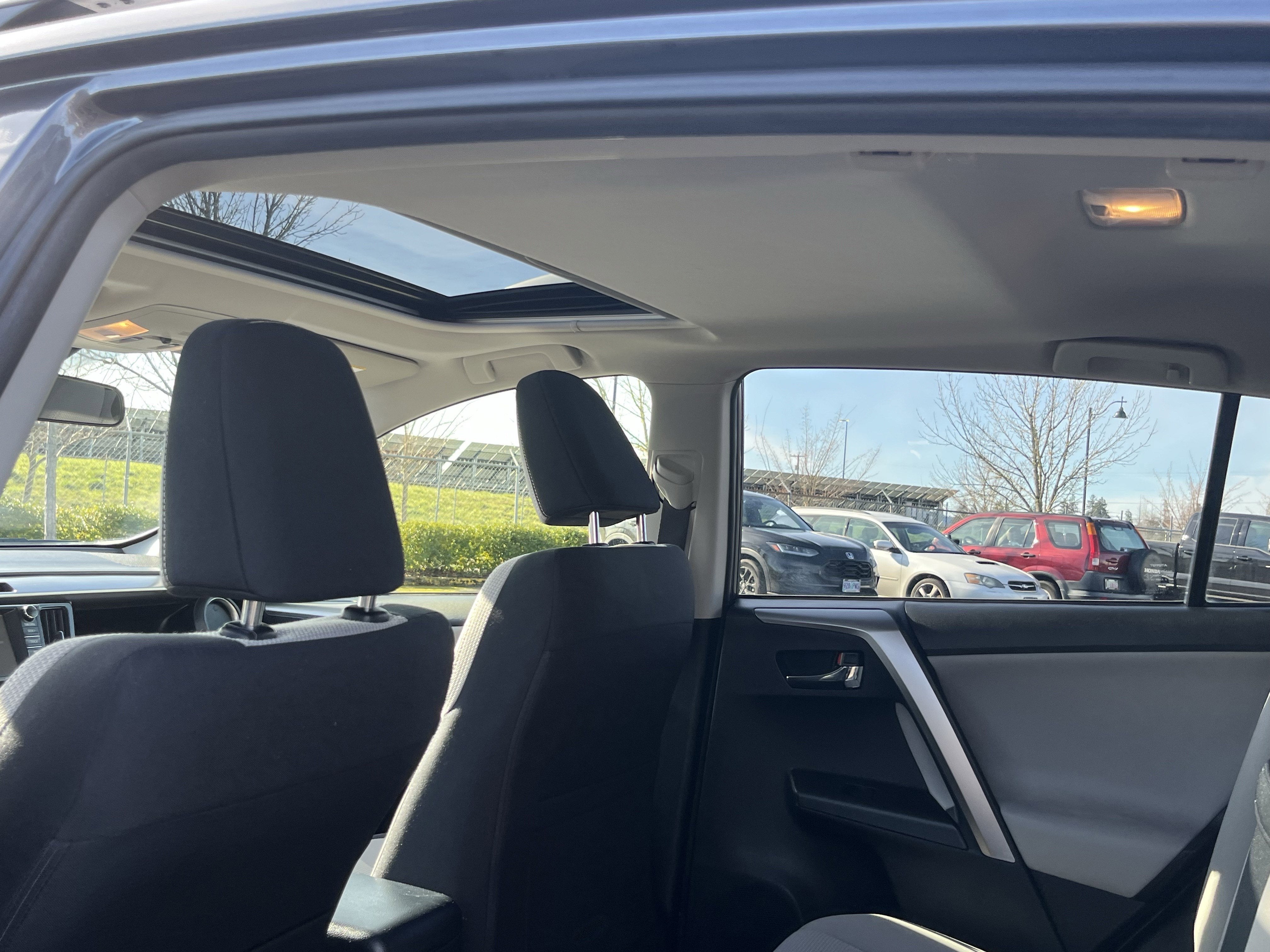 2016 Toyota RAV4 Hybrid XLE