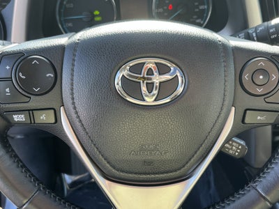 2016 Toyota RAV4 Hybrid XLE