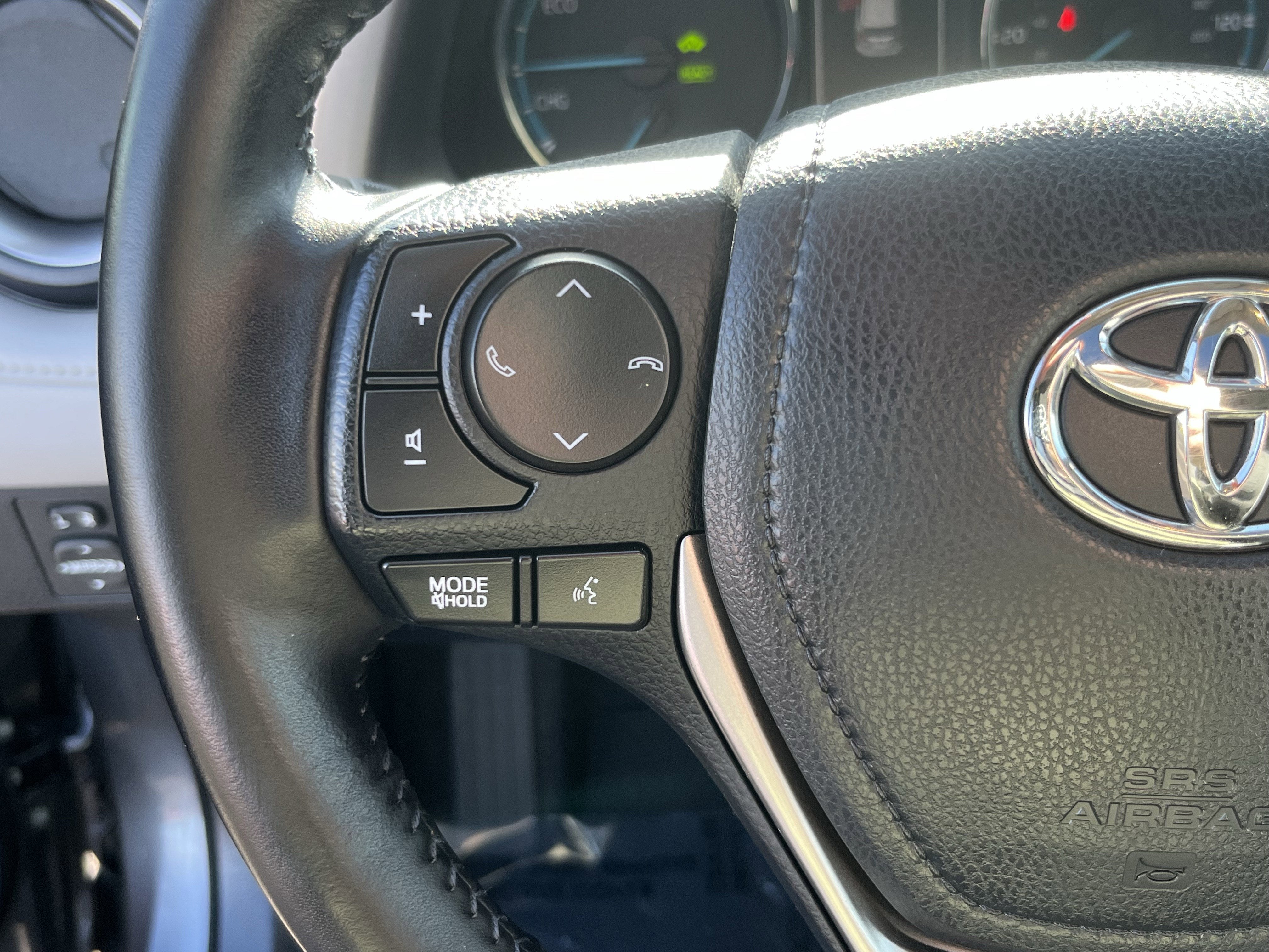 2016 Toyota RAV4 Hybrid XLE