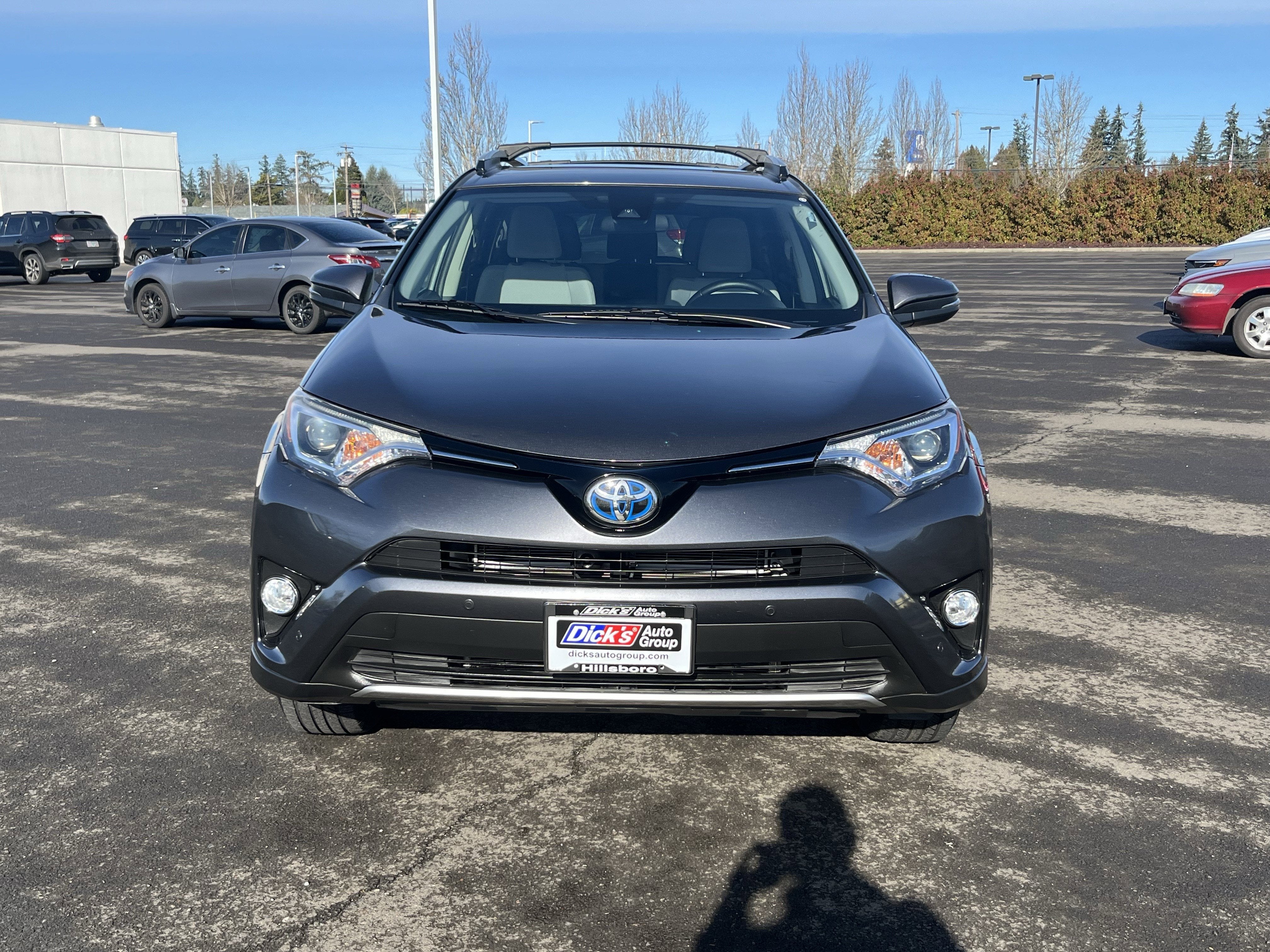2016 Toyota RAV4 Hybrid XLE