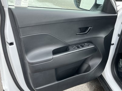 2024 Hyundai Kona SE