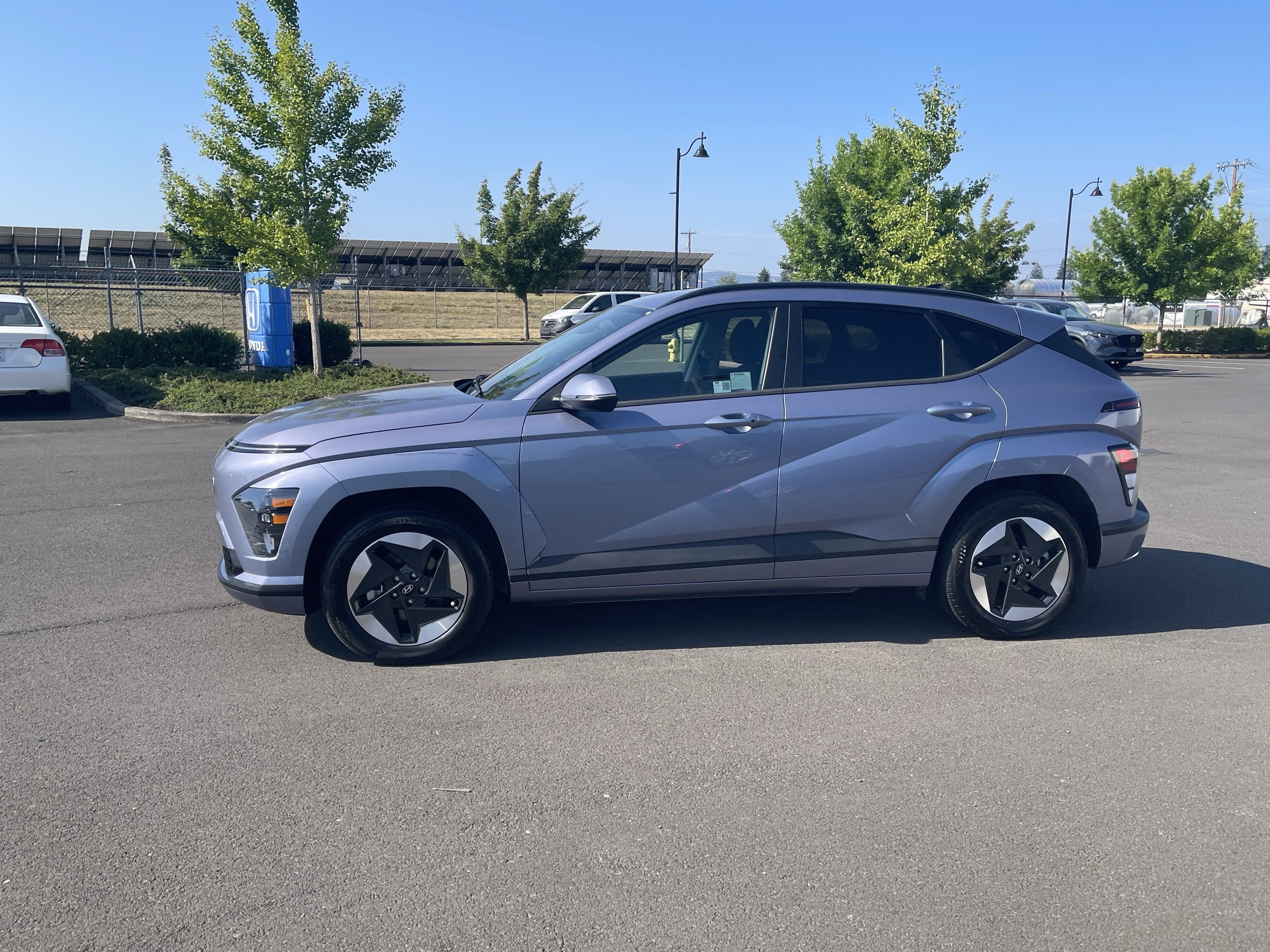 Used 2024 Hyundai Kona EV SEL with VIN KM8HC3A66RU014789 for sale in Hillsboro, OR