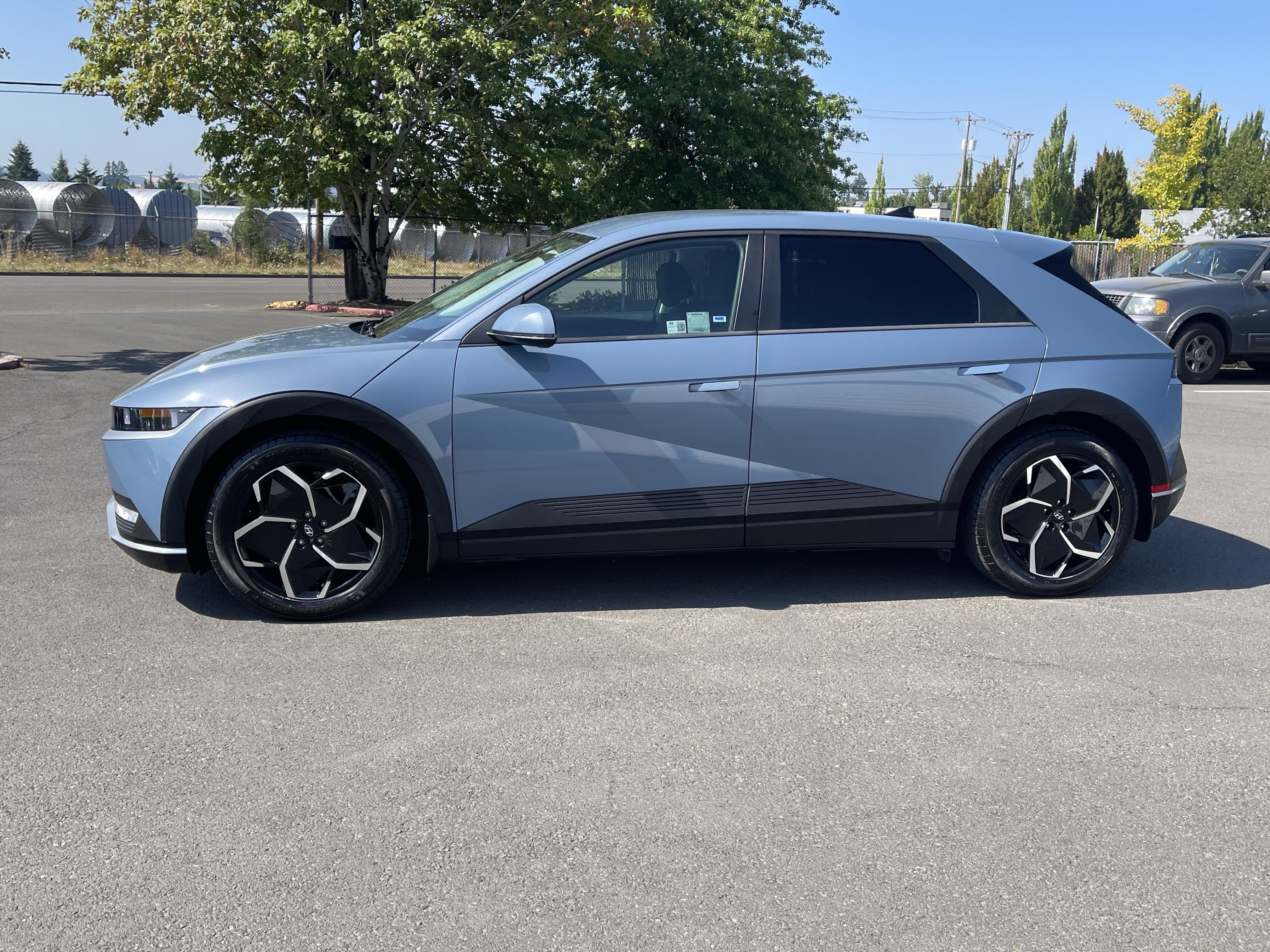 Used 2024 Hyundai IONIQ 5 SEL with VIN KM8KN4DEXRU269146 for sale in Hillsboro, OR
