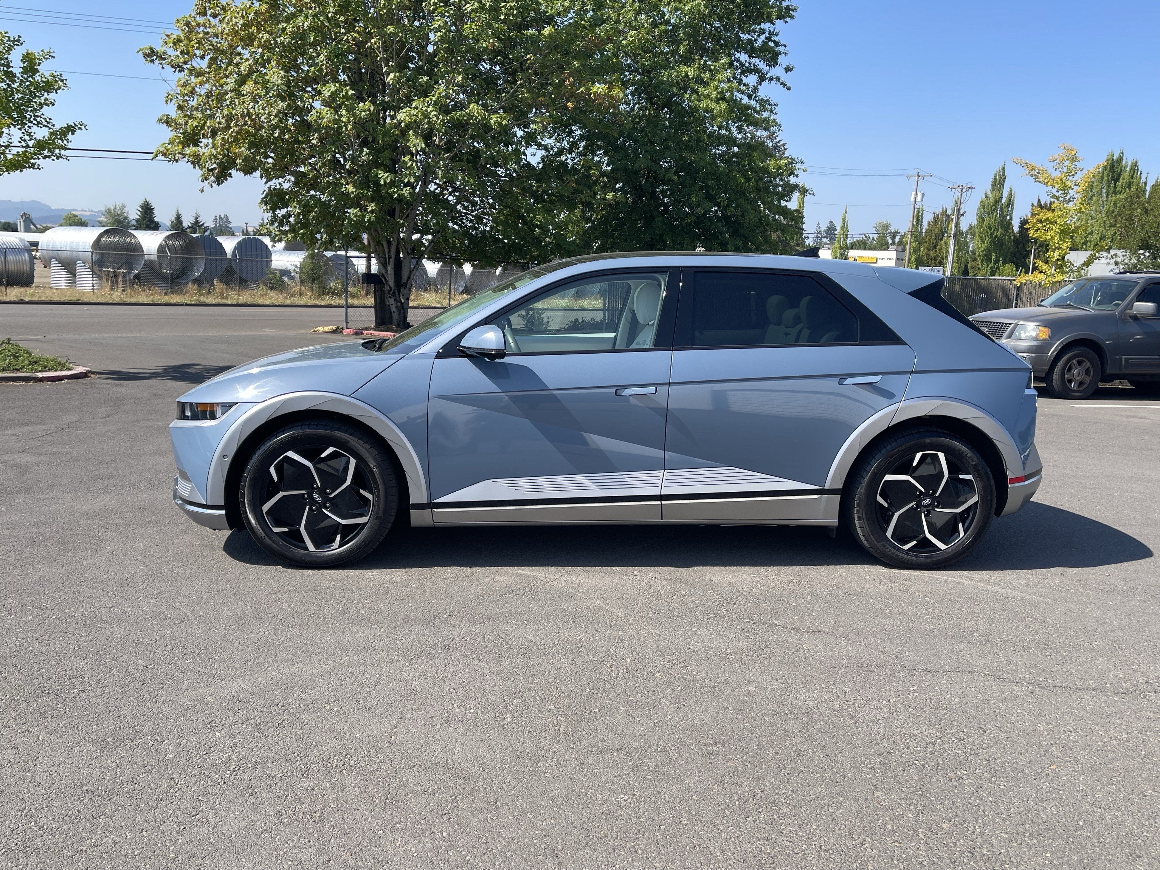 Used 2024 Hyundai IONIQ 5 Limited with VIN KM8KR4DE0RU254062 for sale in Hillsboro, OR