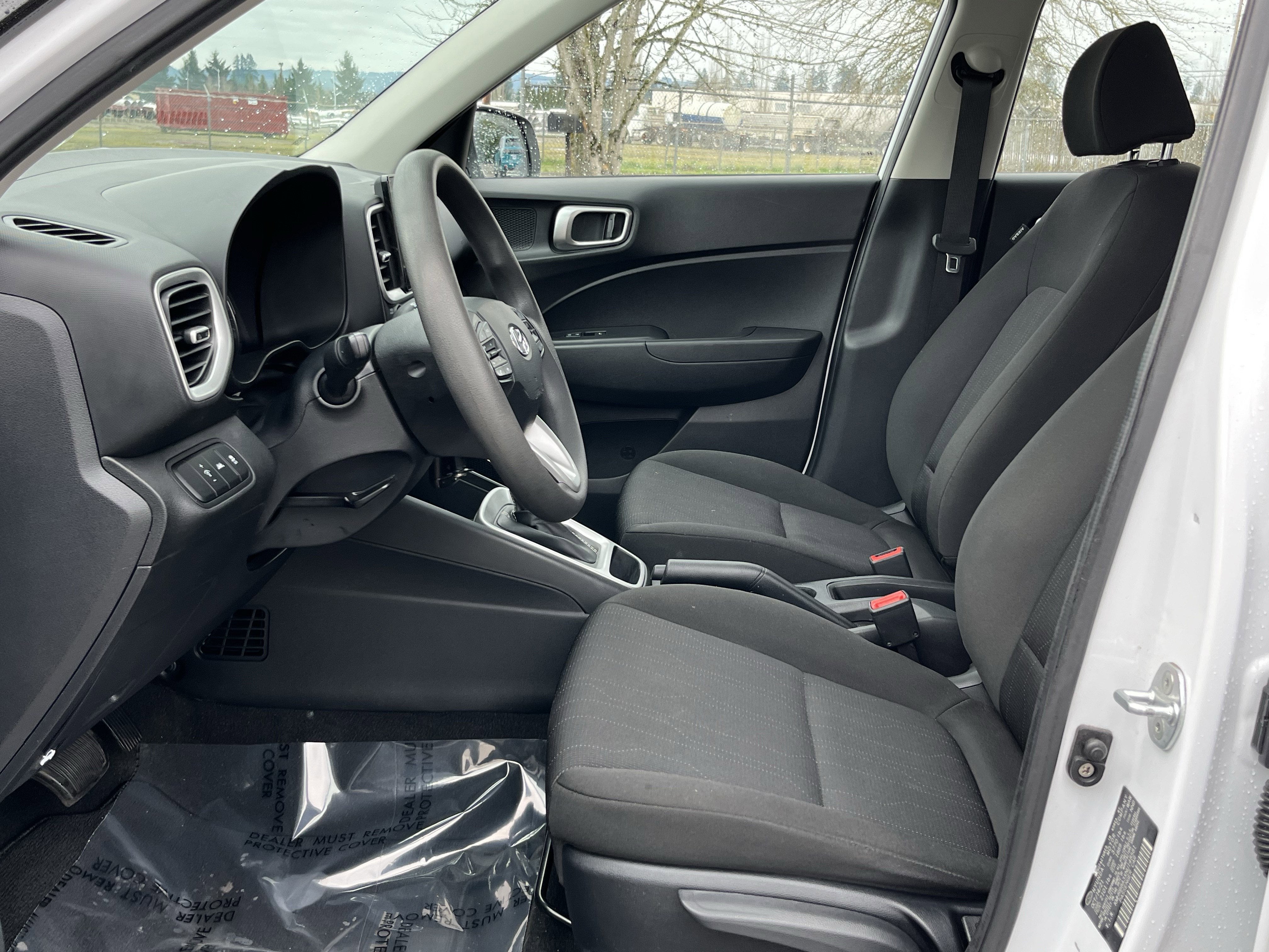 2022 Hyundai Venue SE