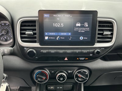 2022 Hyundai Venue SE