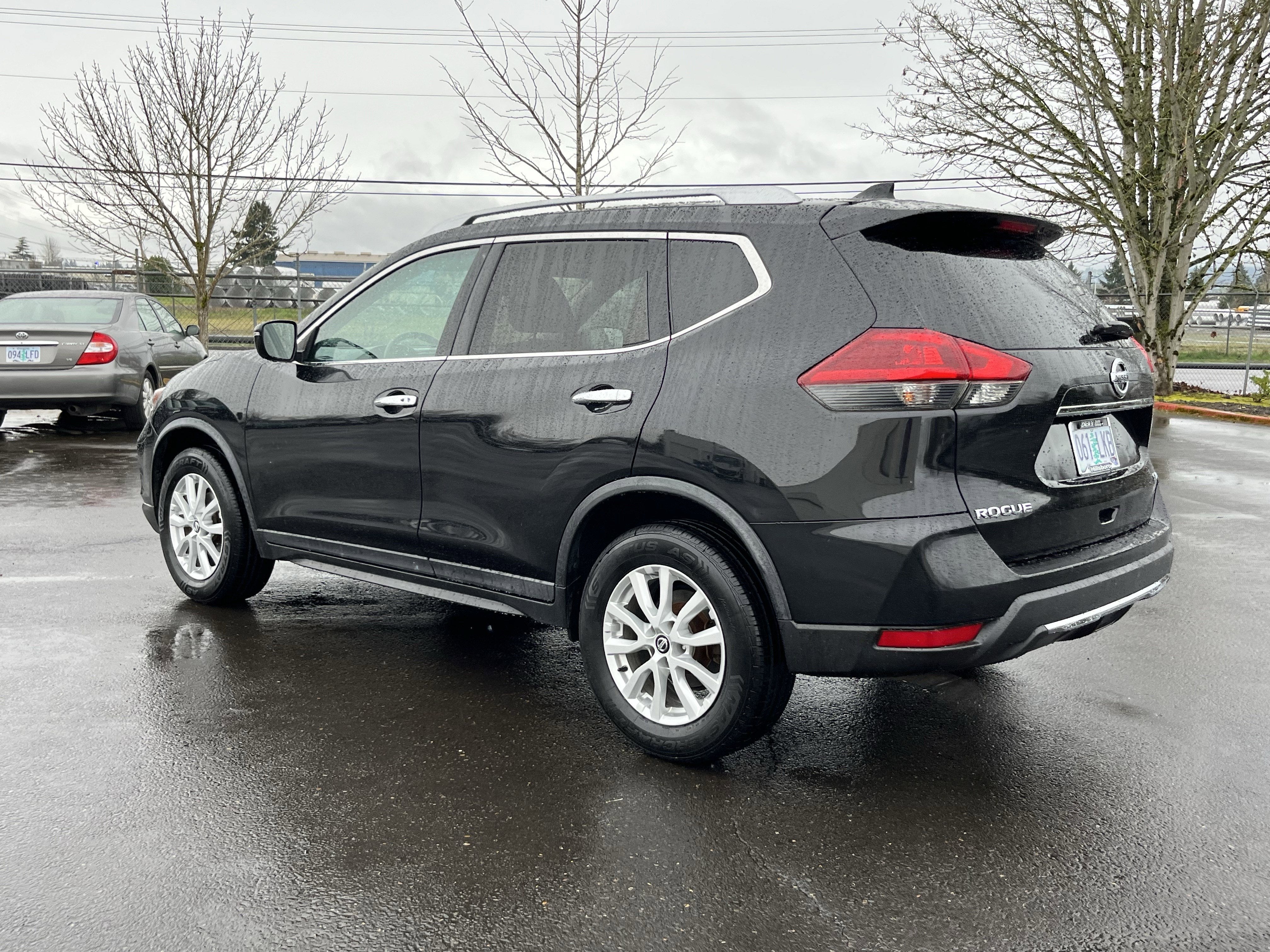 2018 Nissan Rogue SV