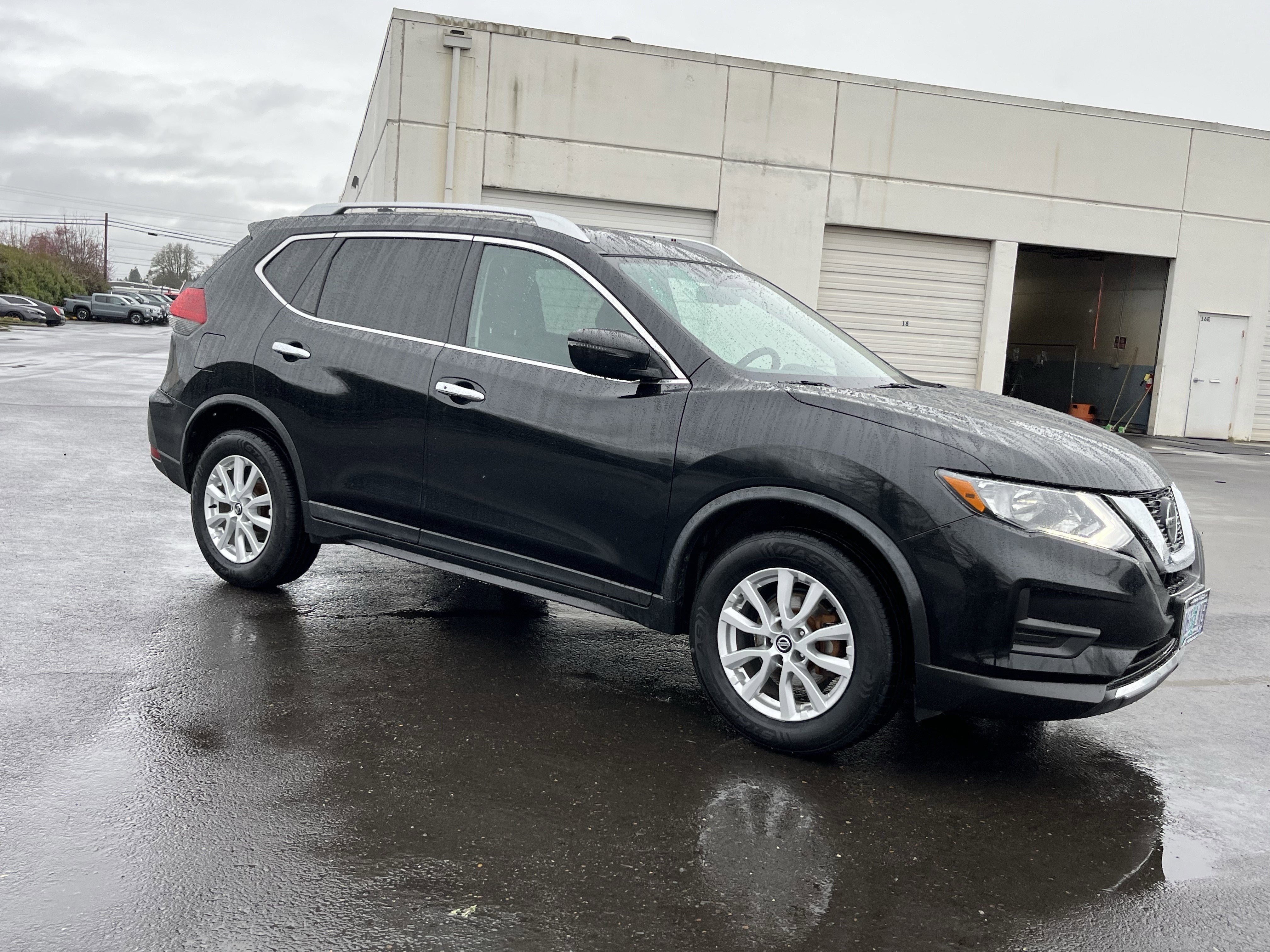 2018 Nissan Rogue SV