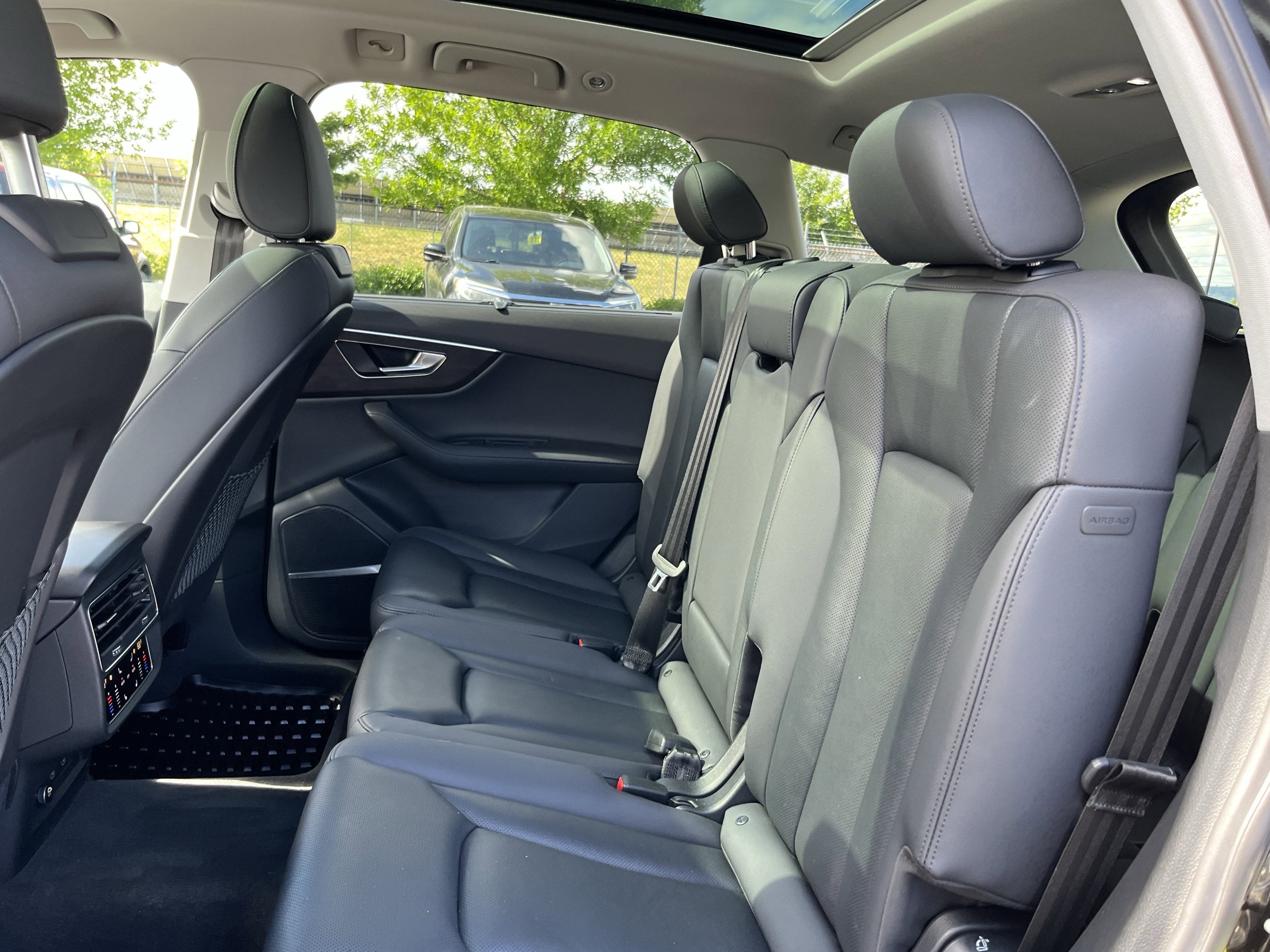 2023 Audi Q7 Premium Plus