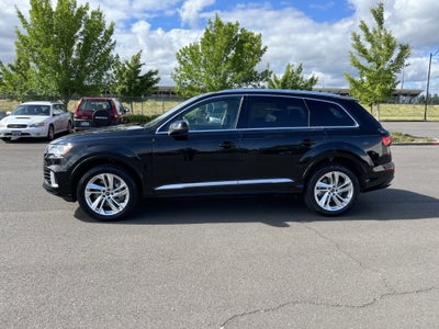 2023 Audi Q7 Premium Plus