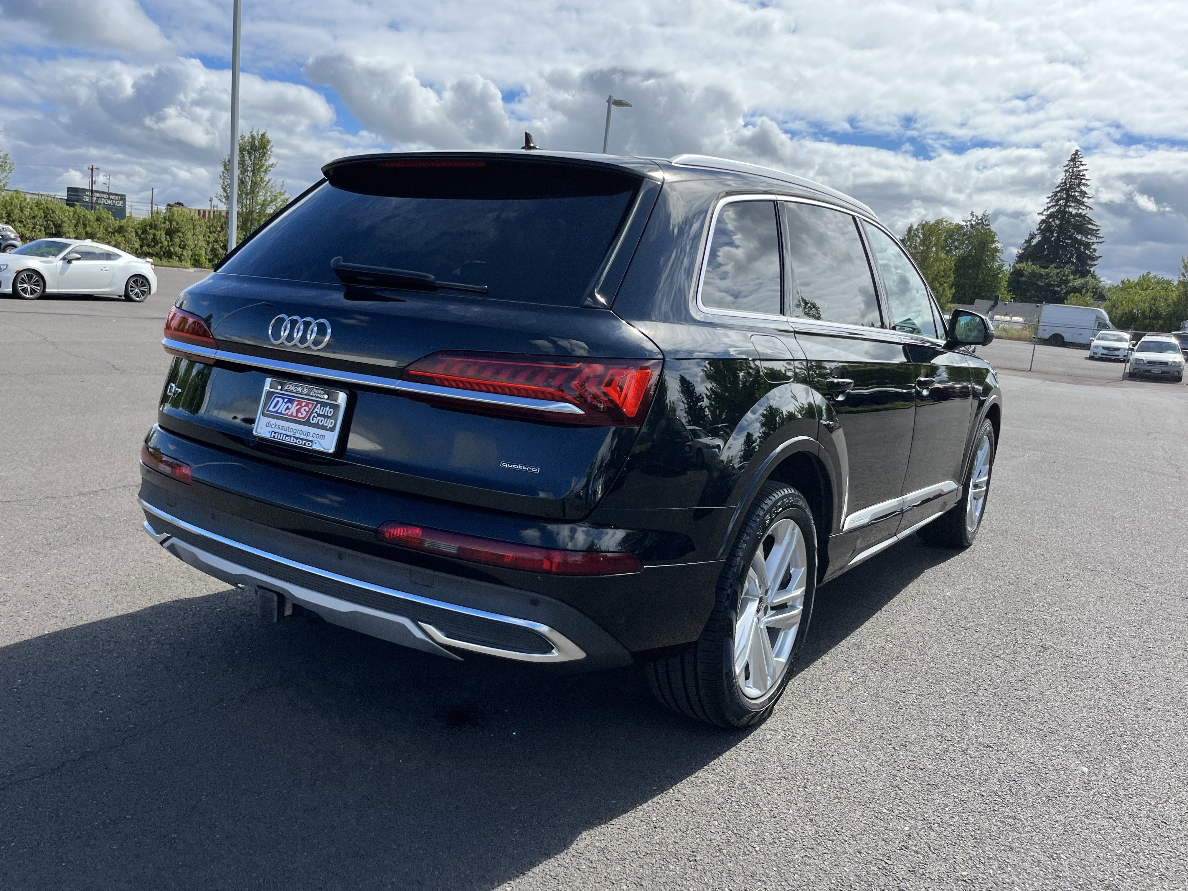 2023 Audi Q7 Premium Plus