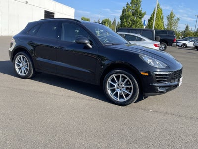 2017 Porsche Macan Base