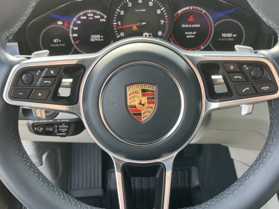 2023 Porsche Cayenne Platinum Edition