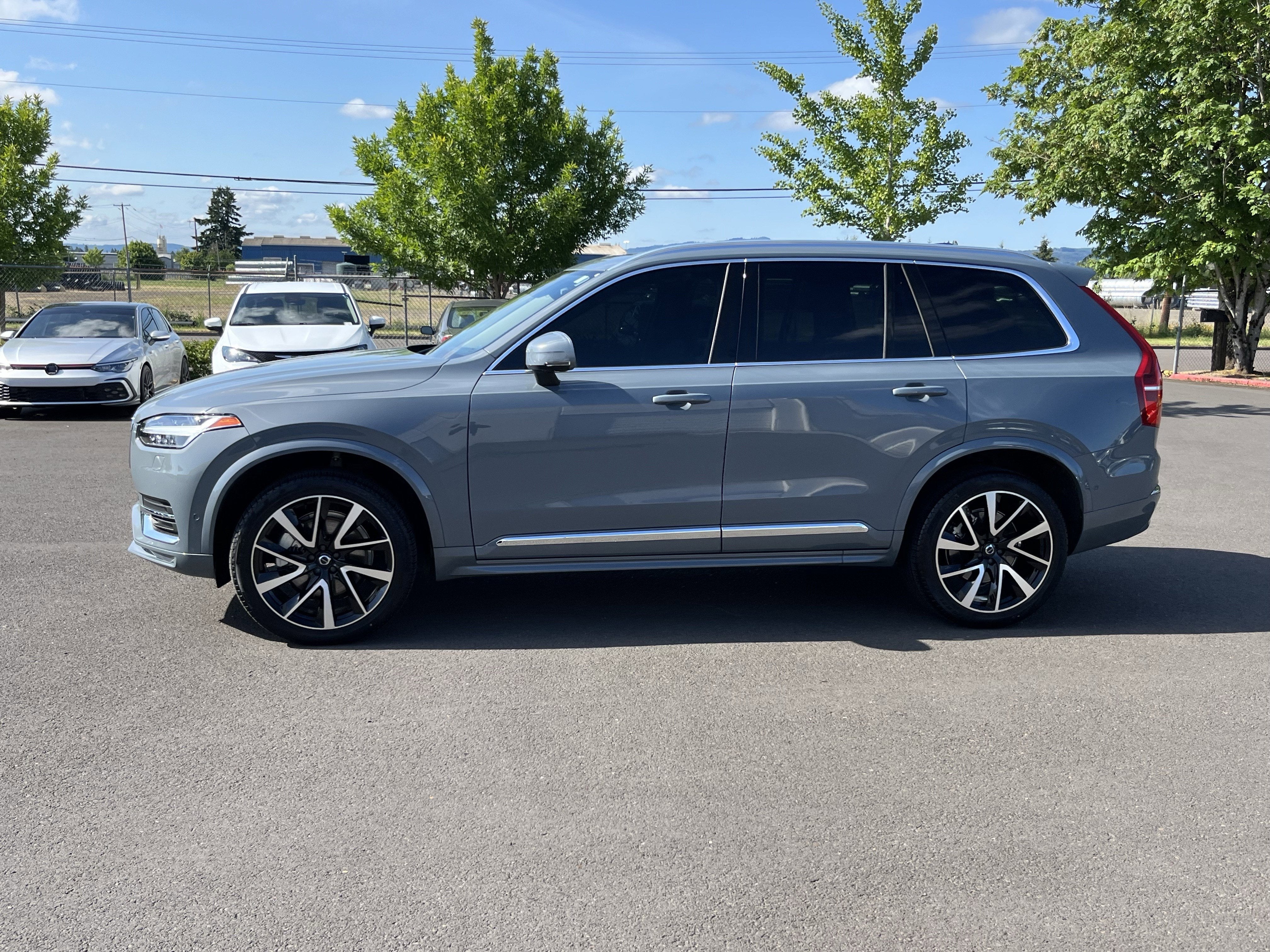 2023 Volvo XC90 Plus