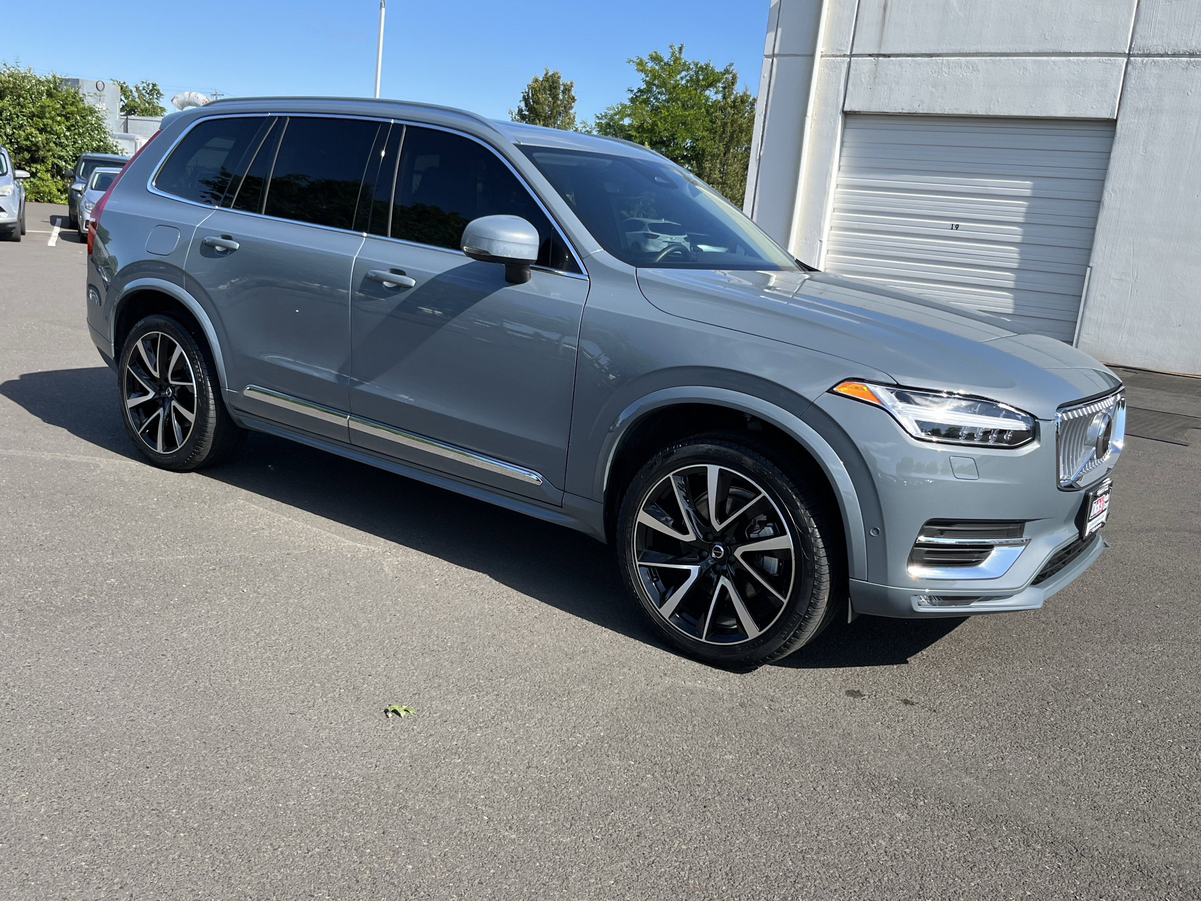 2023 Volvo XC90 Plus