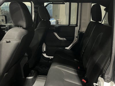 2018 Jeep Wrangler JK Unlimited Sahara