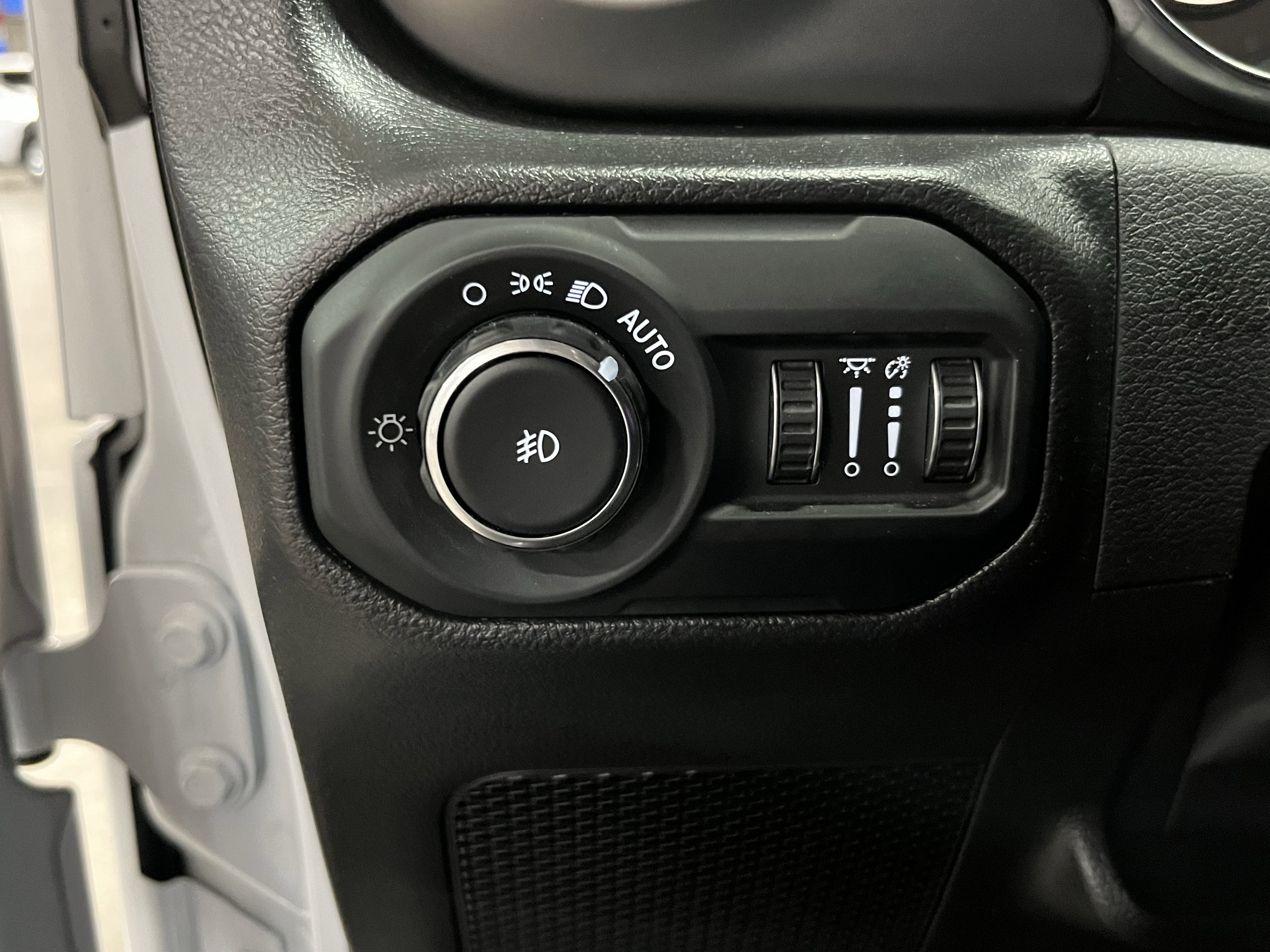 2022 Jeep Wrangler Willys