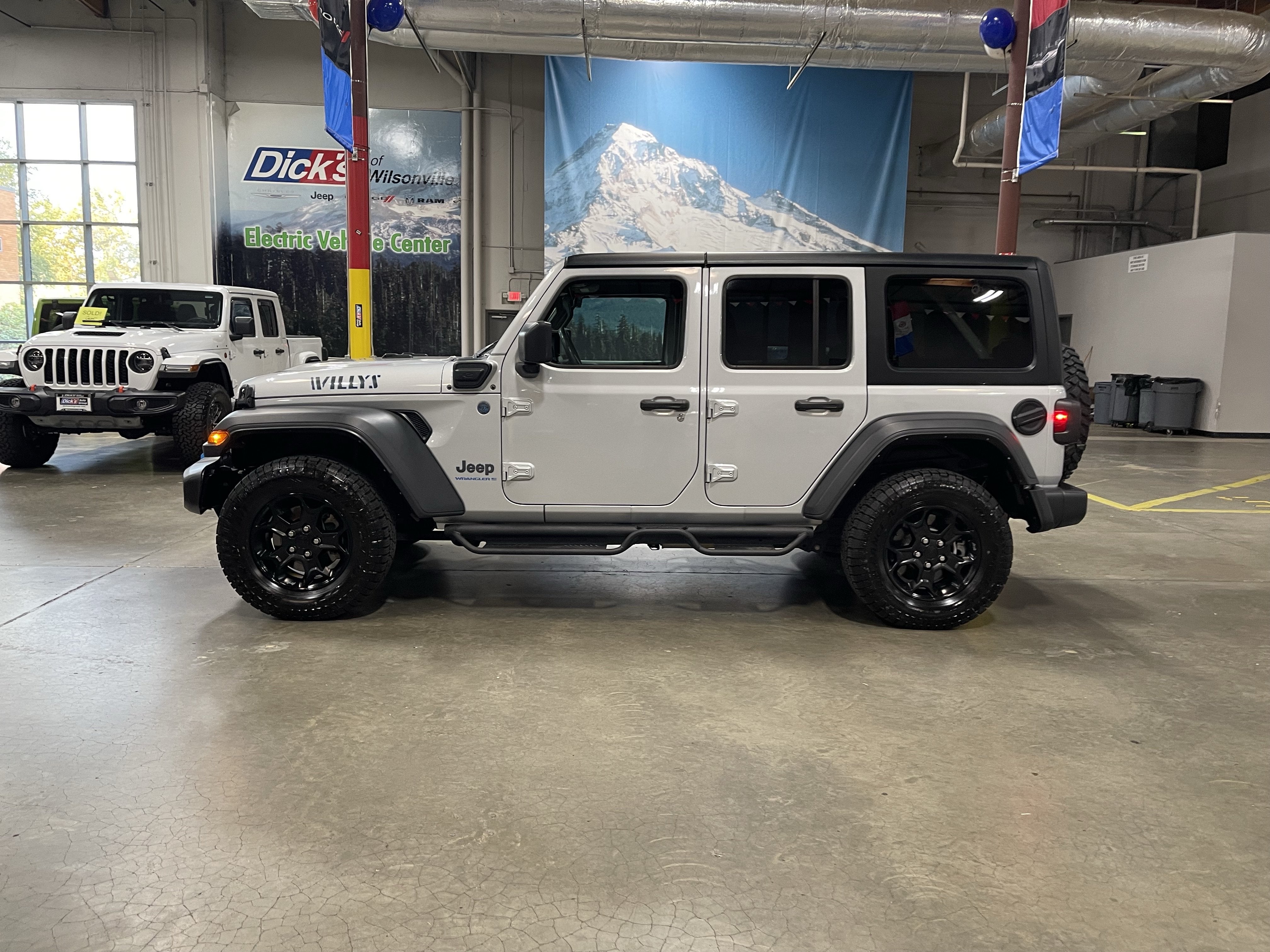 2023 Jeep Wrangler Willys 4xe