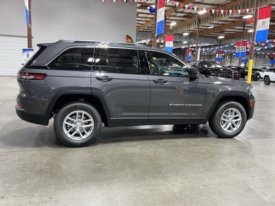 2025 Jeep Grand Cherokee Laredo X