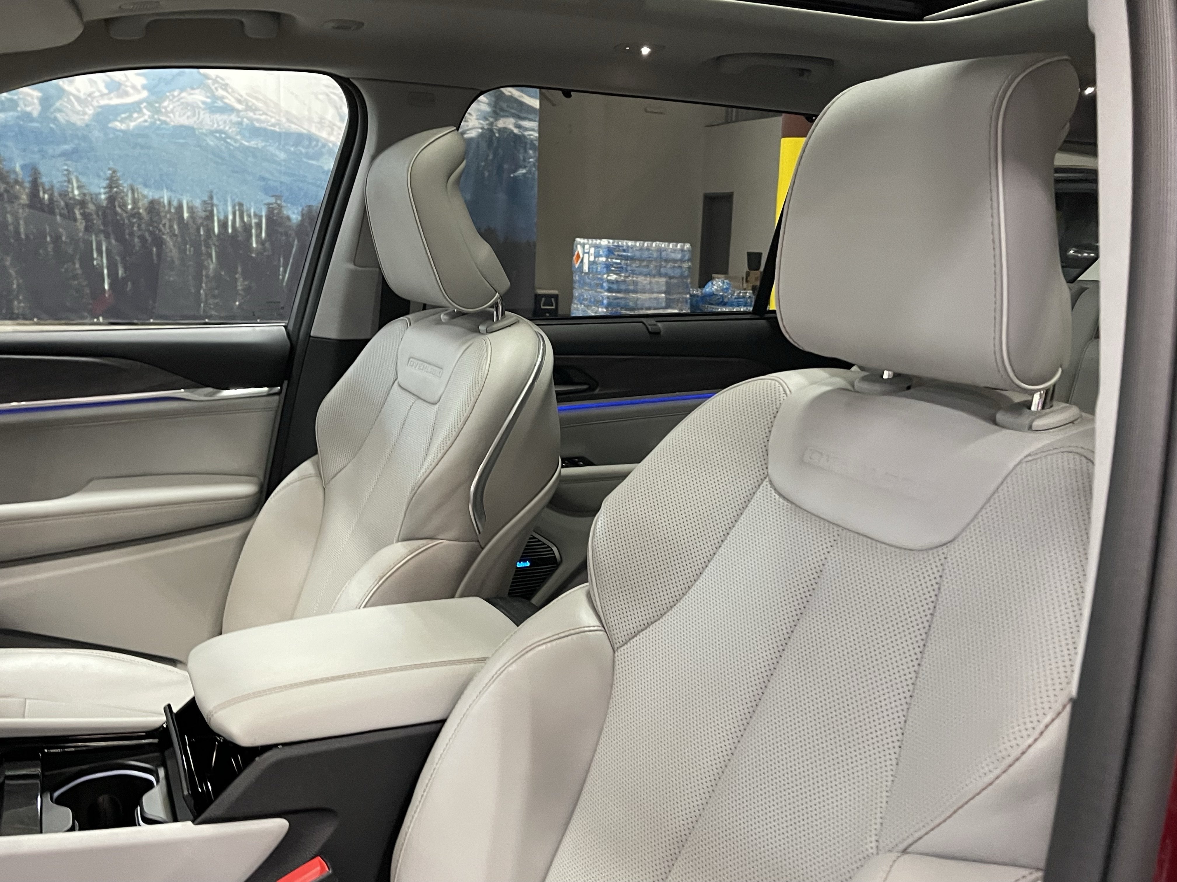 2022 Jeep Grand Cherokee L Overland