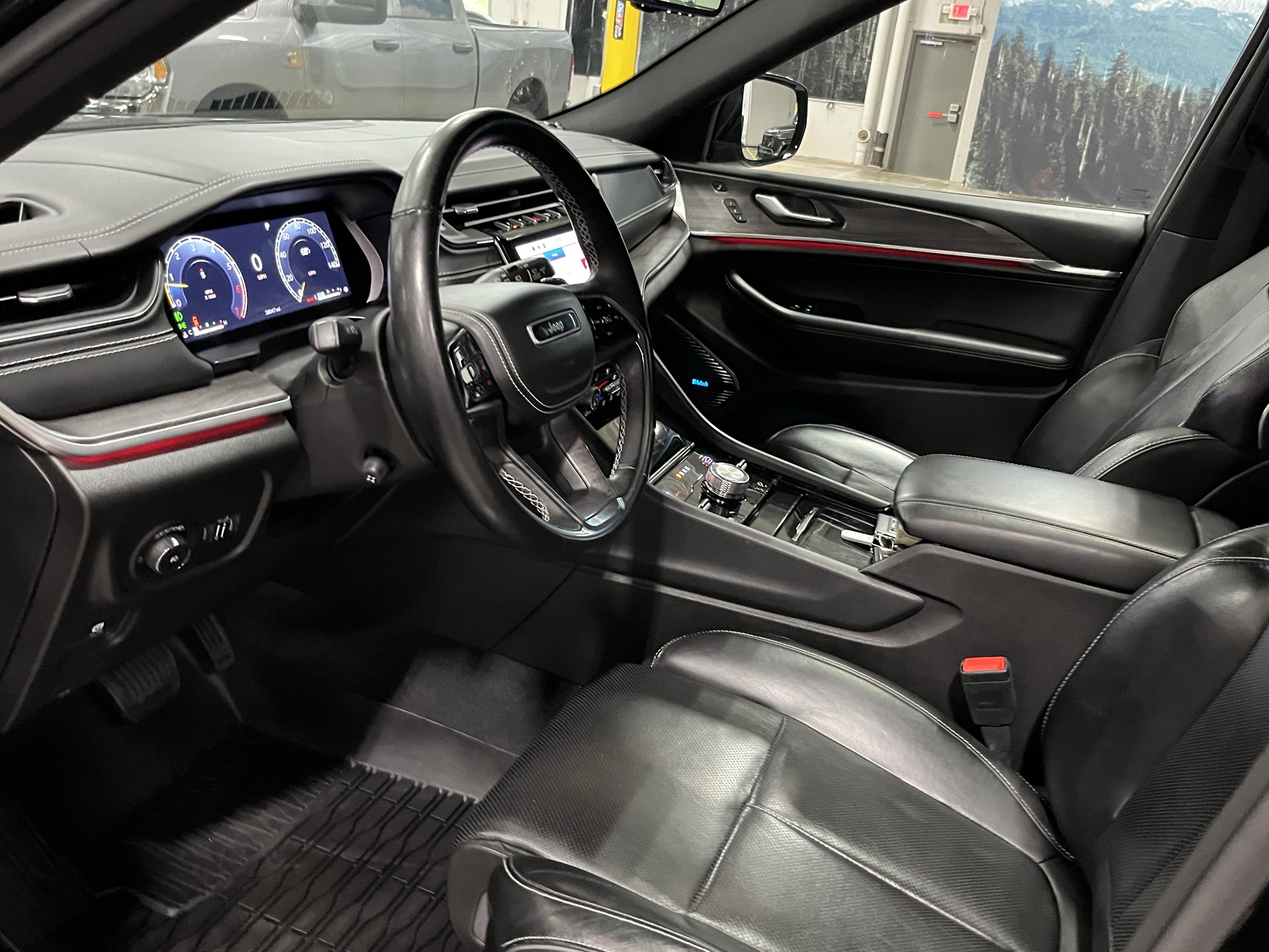 2022 Jeep Grand Cherokee L Overland