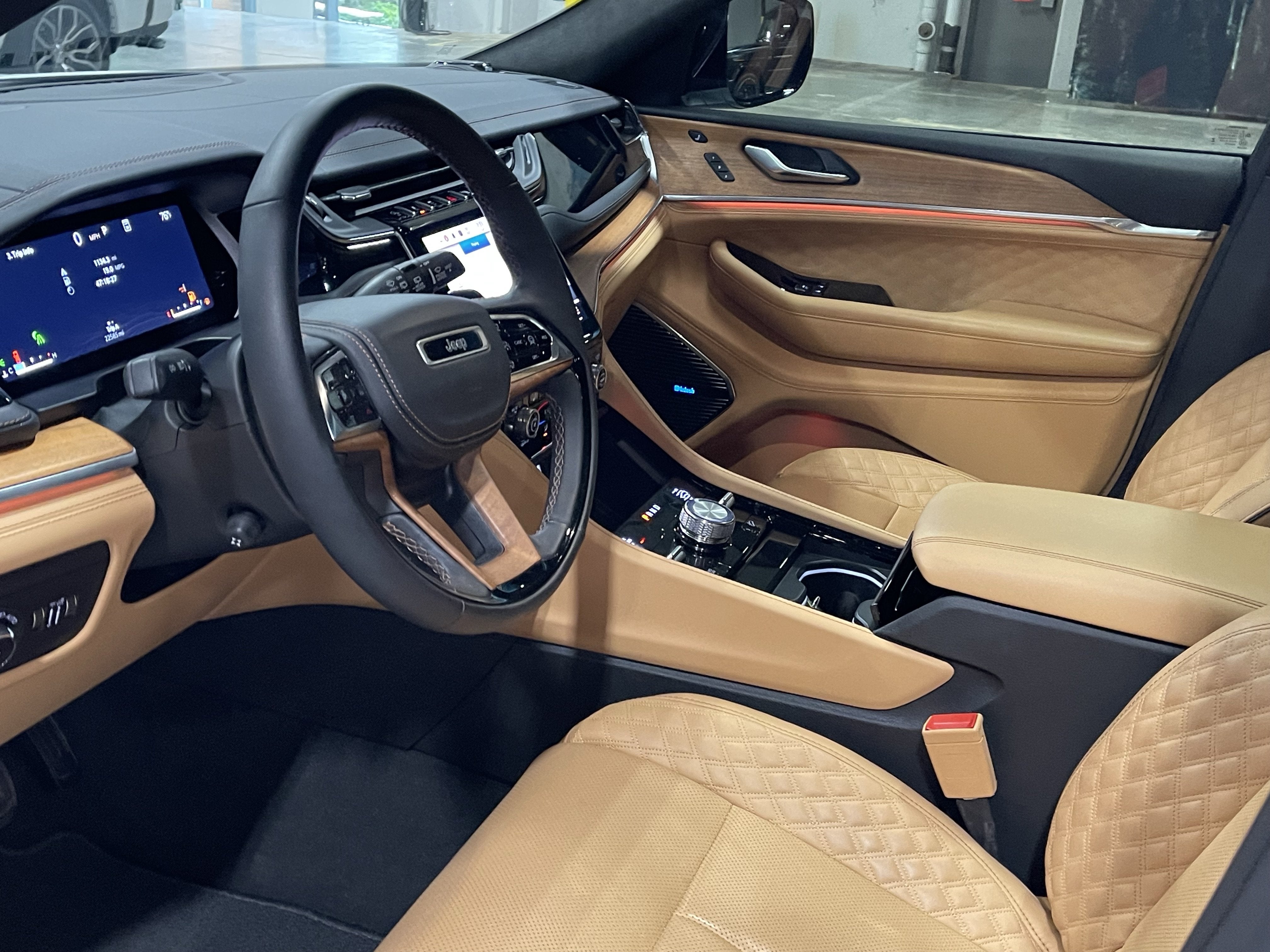2023 Jeep Grand Cherokee L Summit