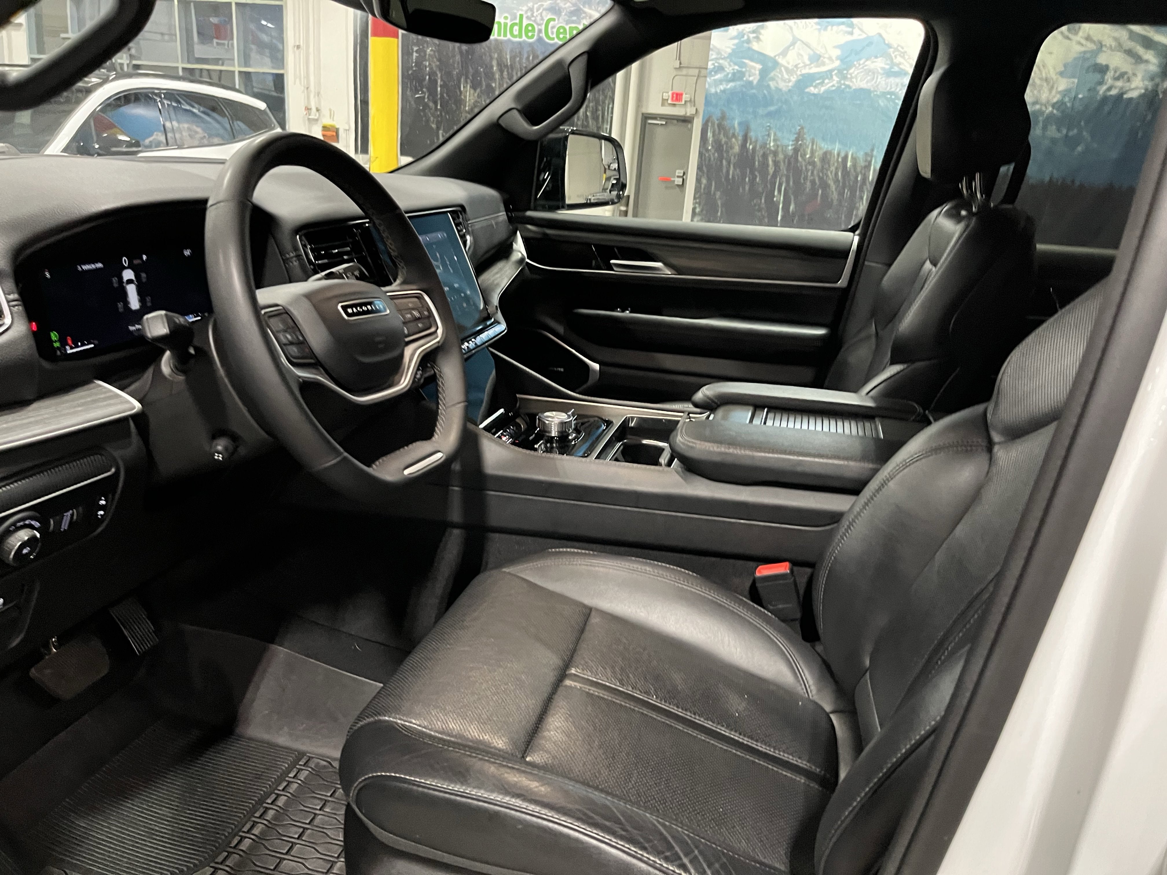 2024 Jeep Wagoneer Series III