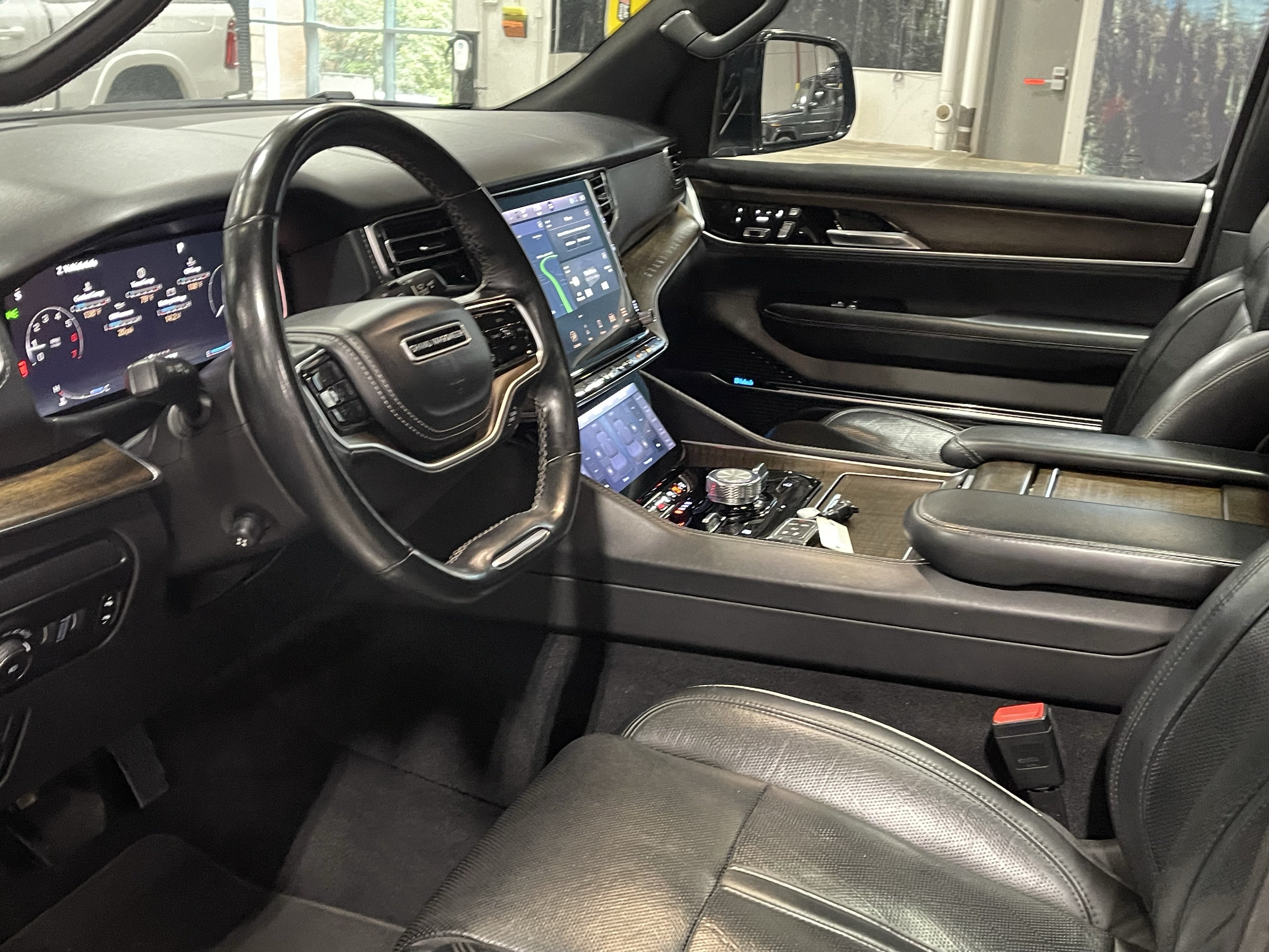 2023 Jeep Grand Wagoneer Series II
