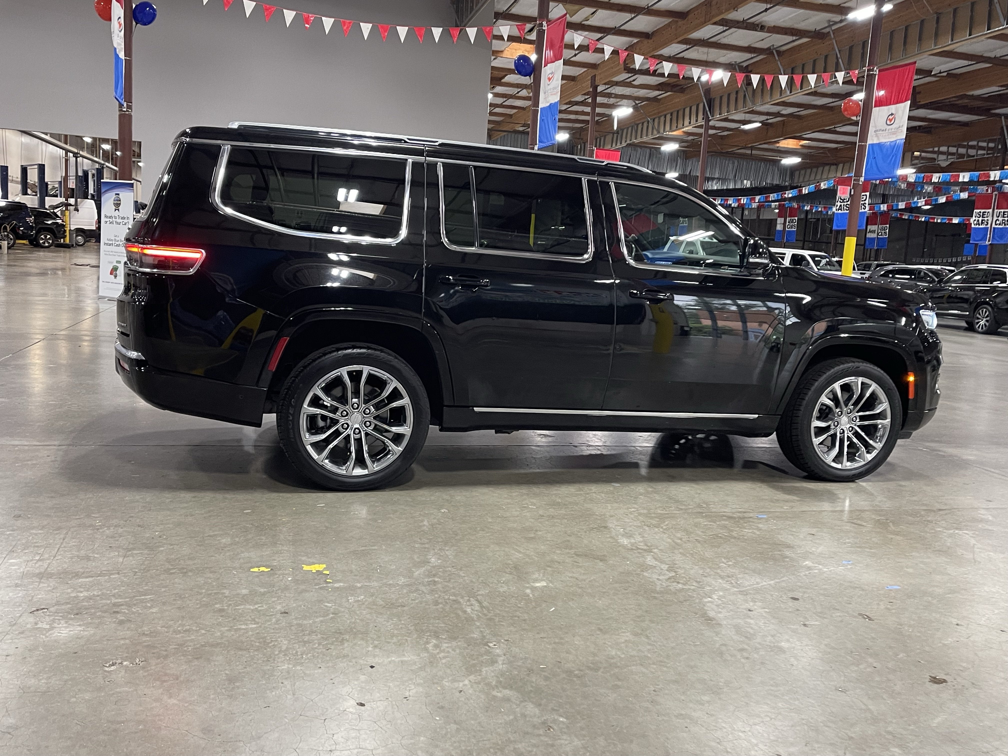 2023 Jeep Grand Wagoneer Series II