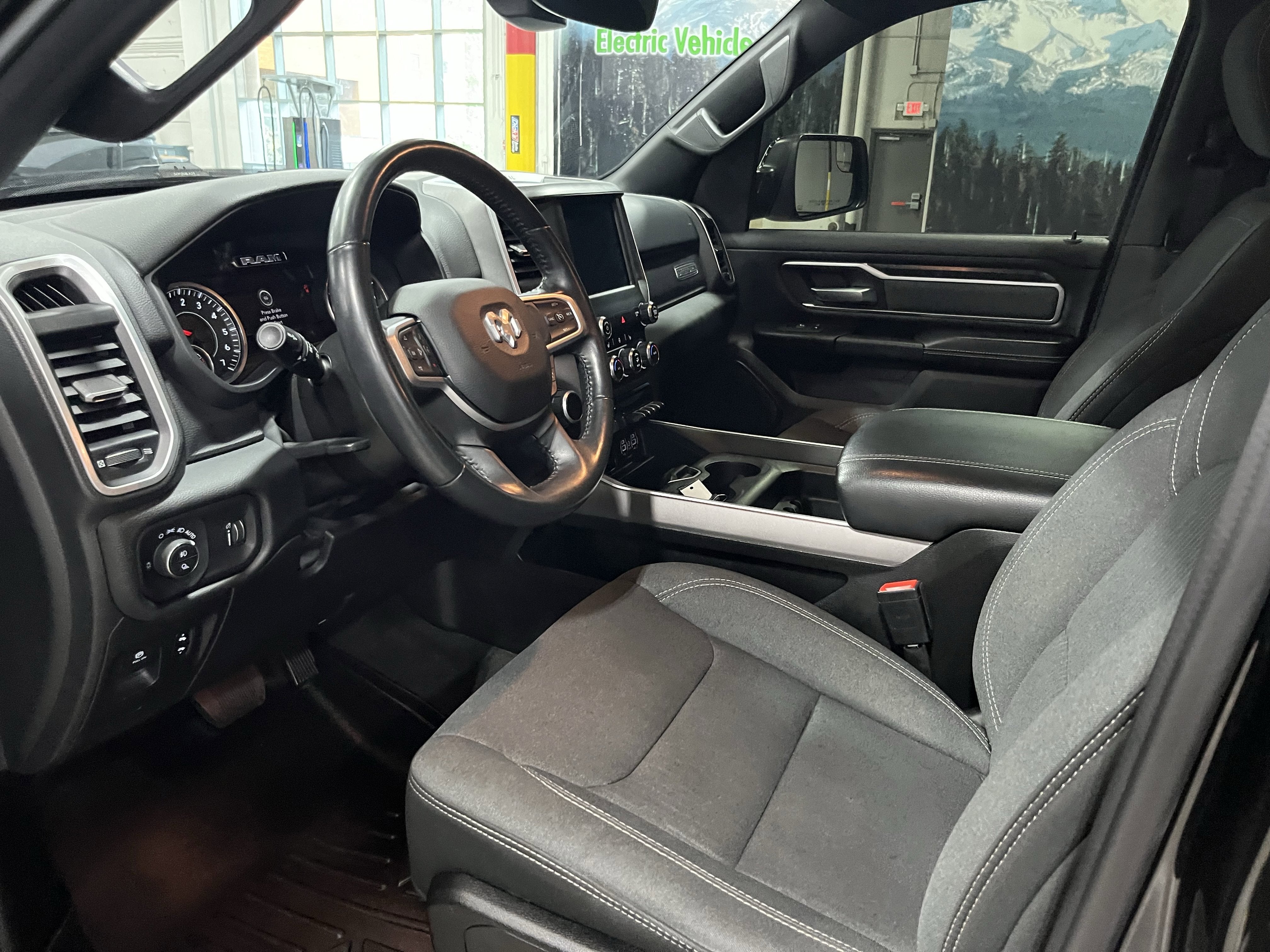 2022 RAM 1500 Big Horn/Lone Star