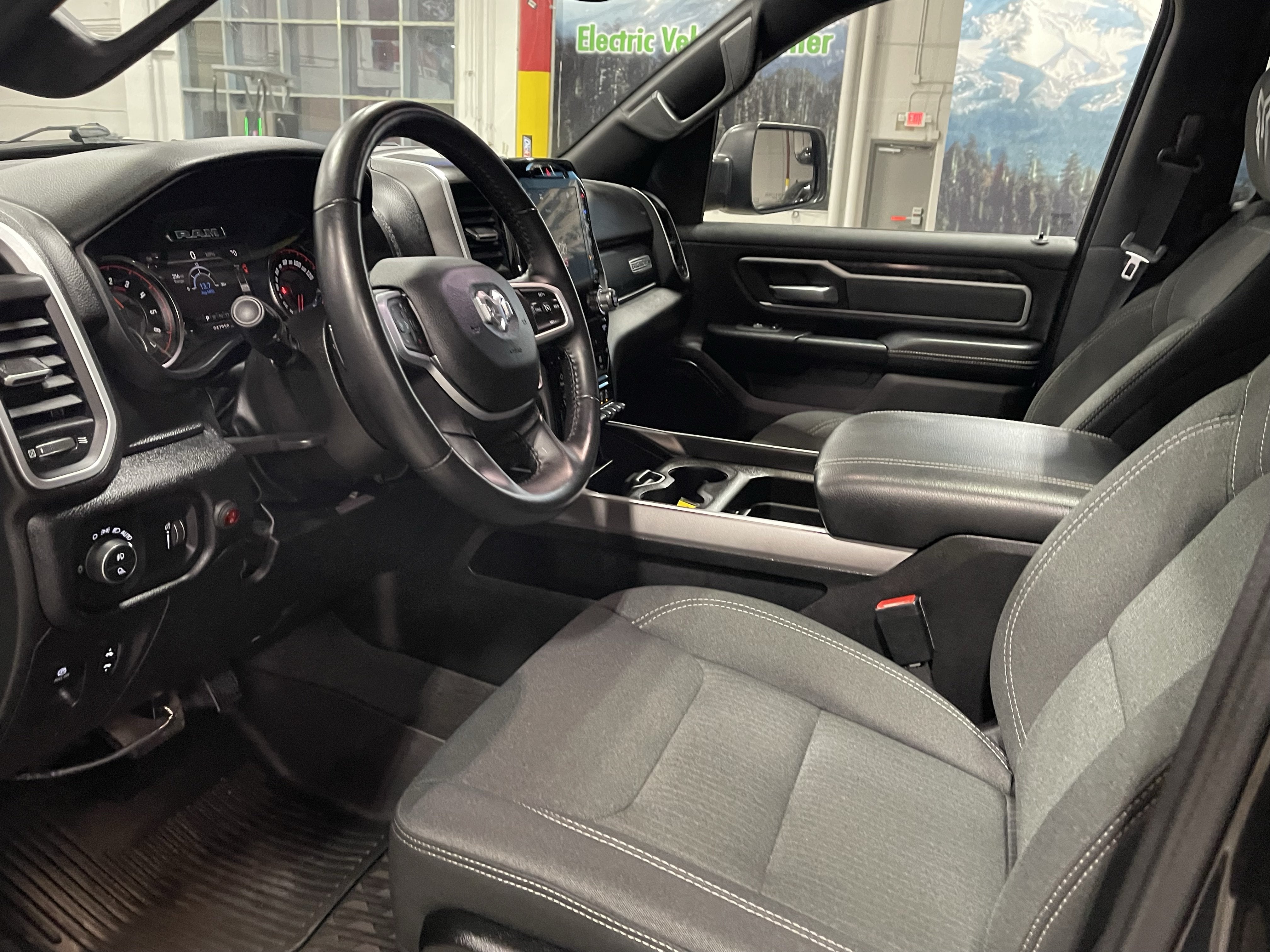 2022 RAM 1500 Big Horn/Lone Star