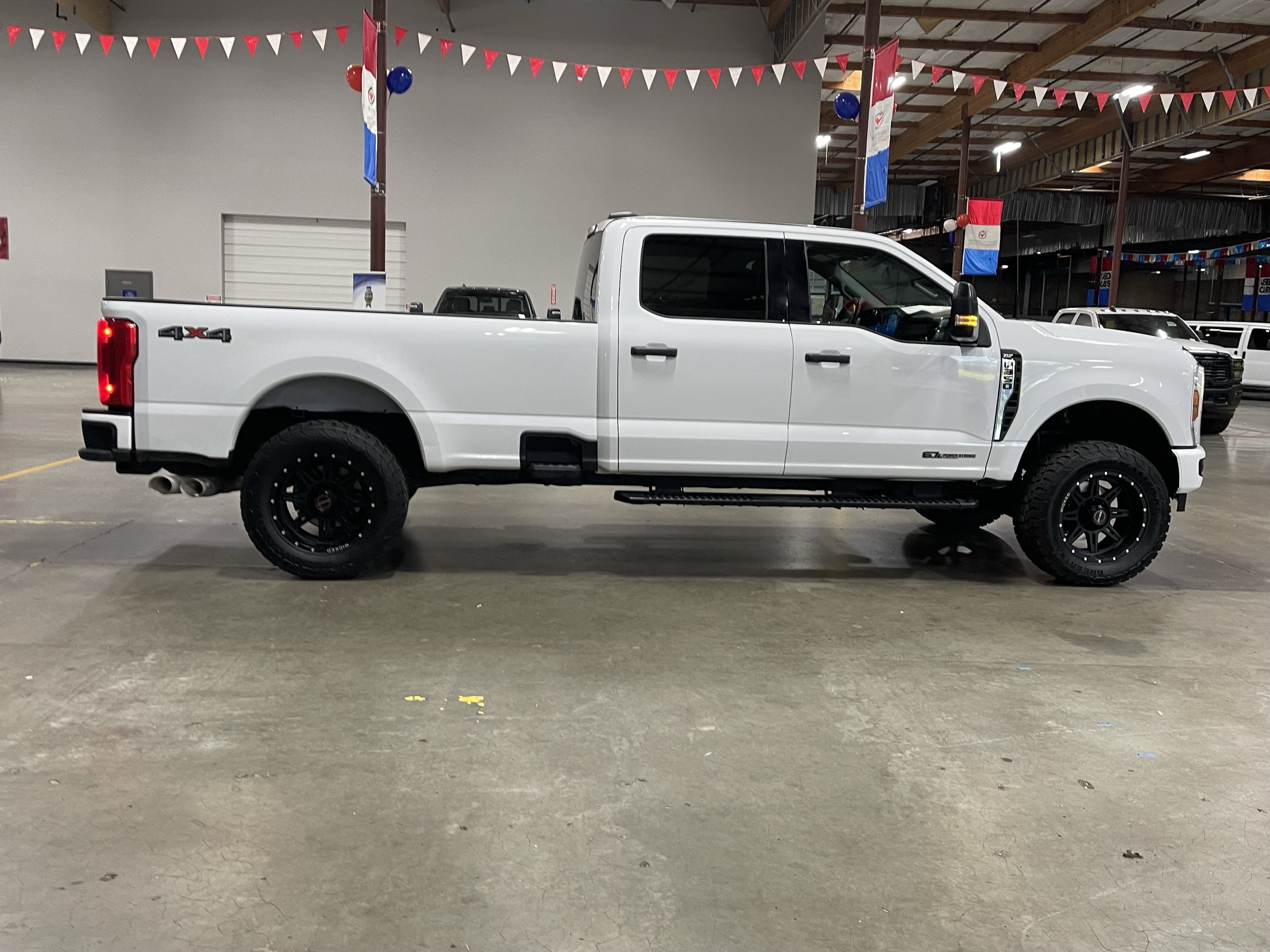 2024 Ford F-350SD XLT