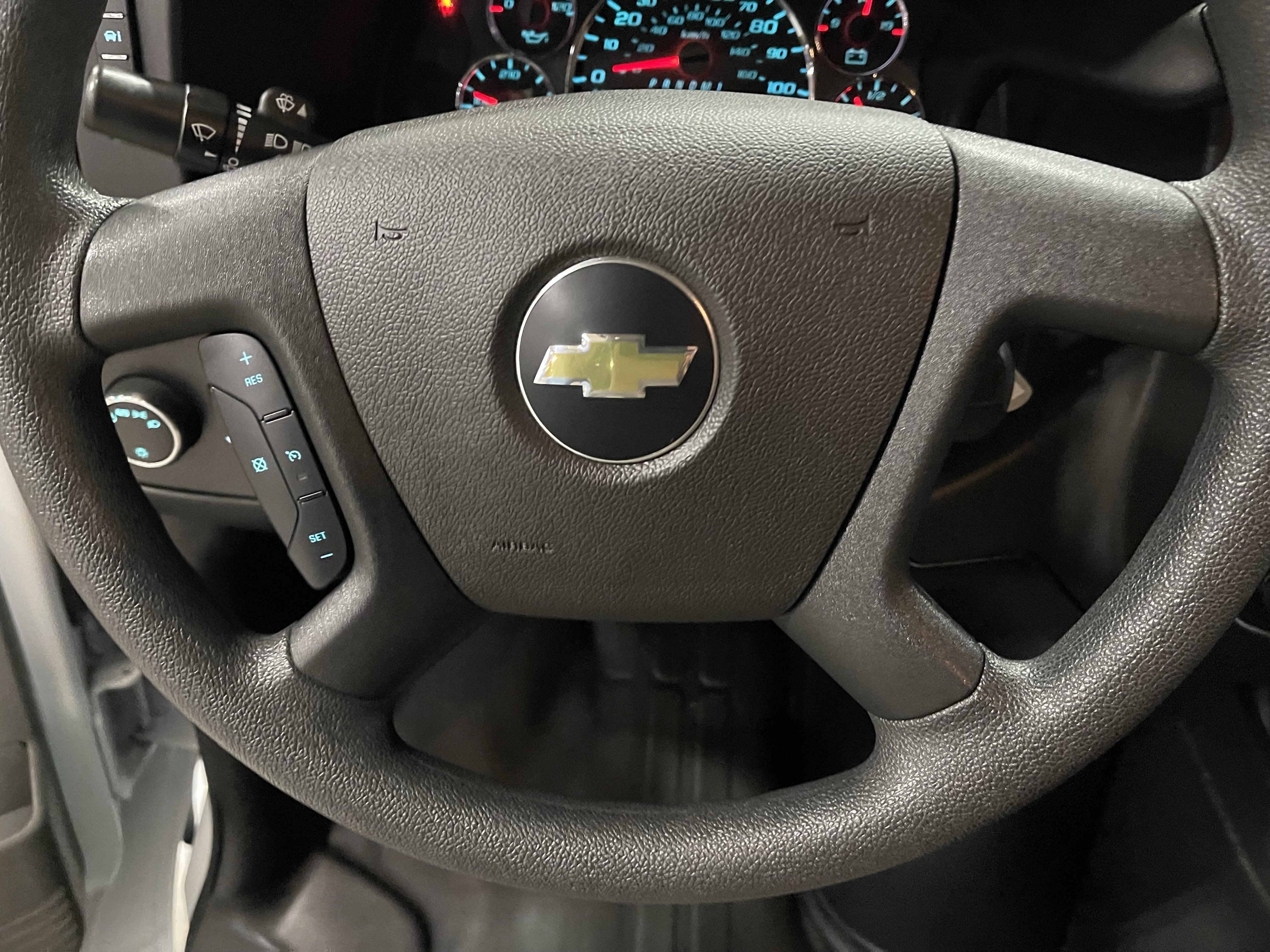 2023 Chevrolet Express 3500 LS