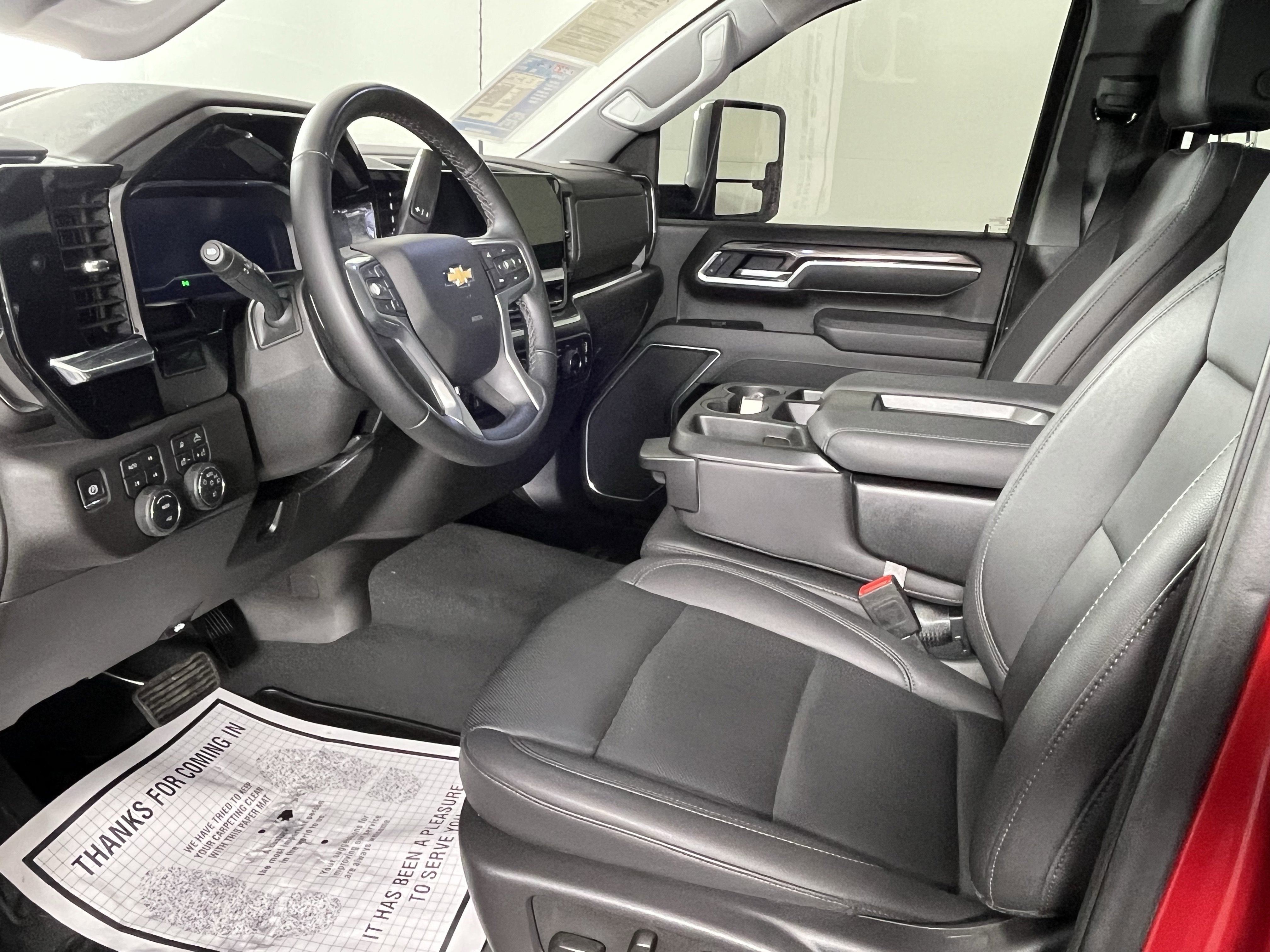 2025 Chevrolet Silverado 3500HD LTZ