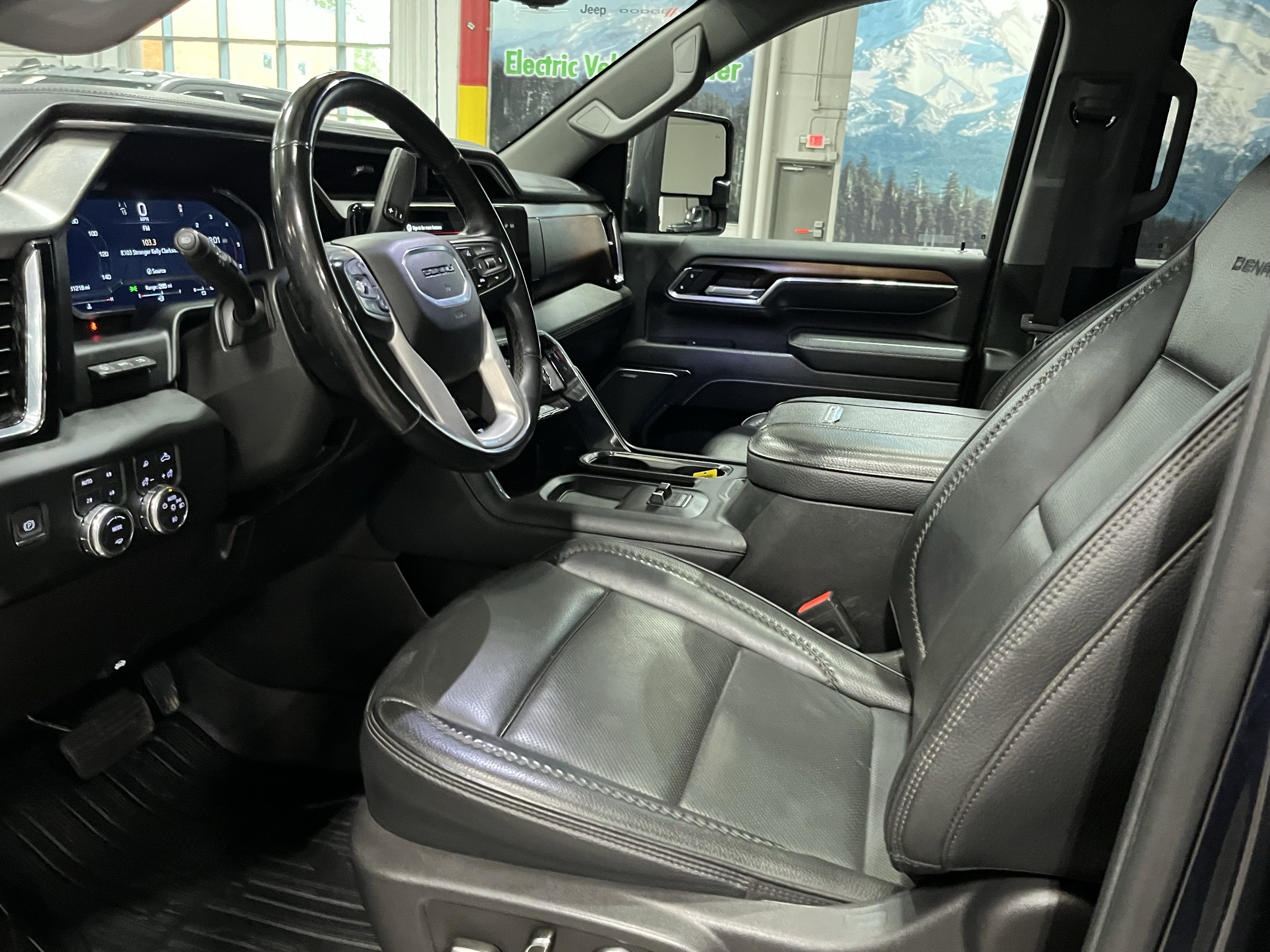 2024 GMC Sierra 3500HD Denali