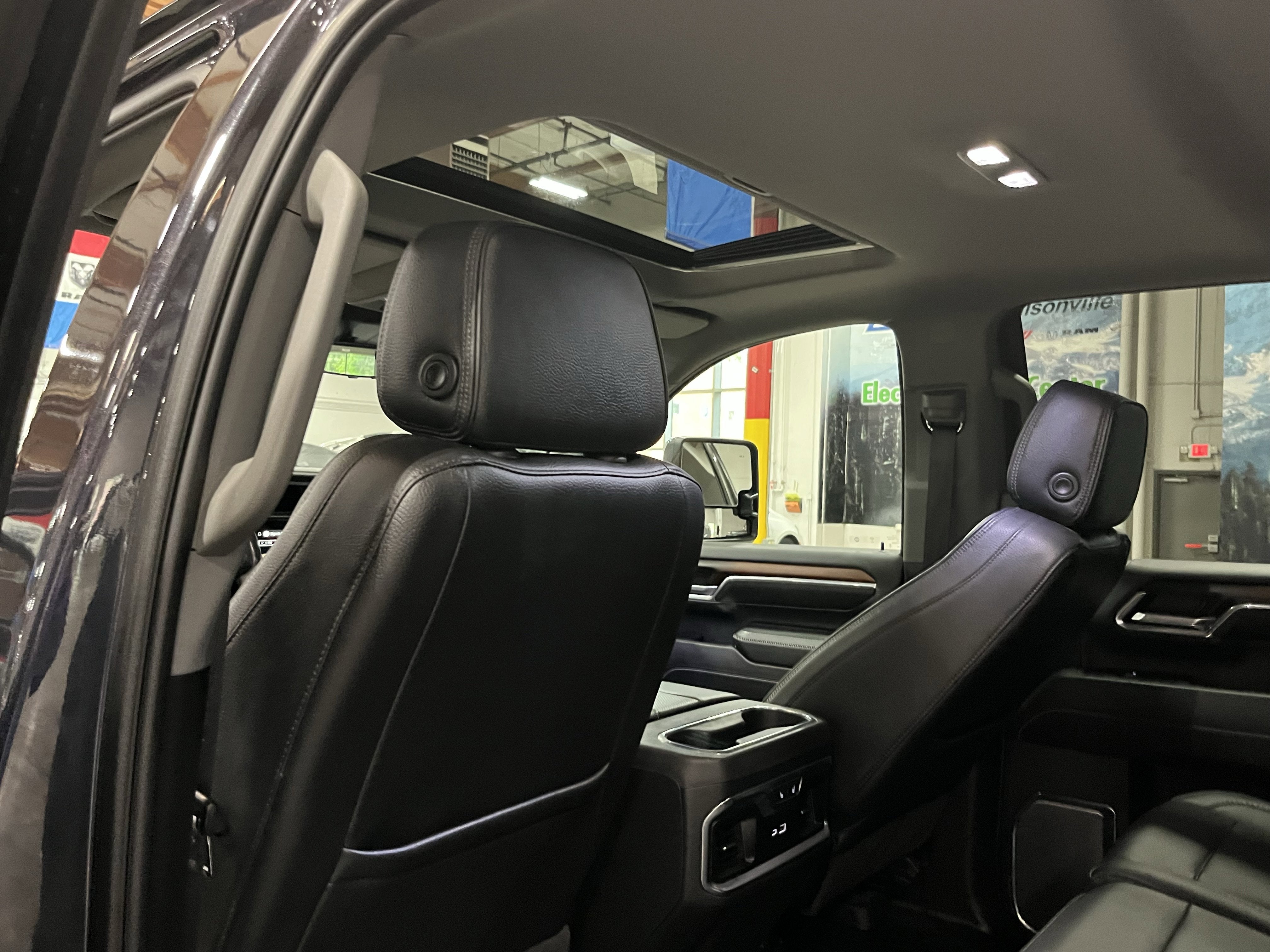 2024 GMC Sierra 3500HD Denali