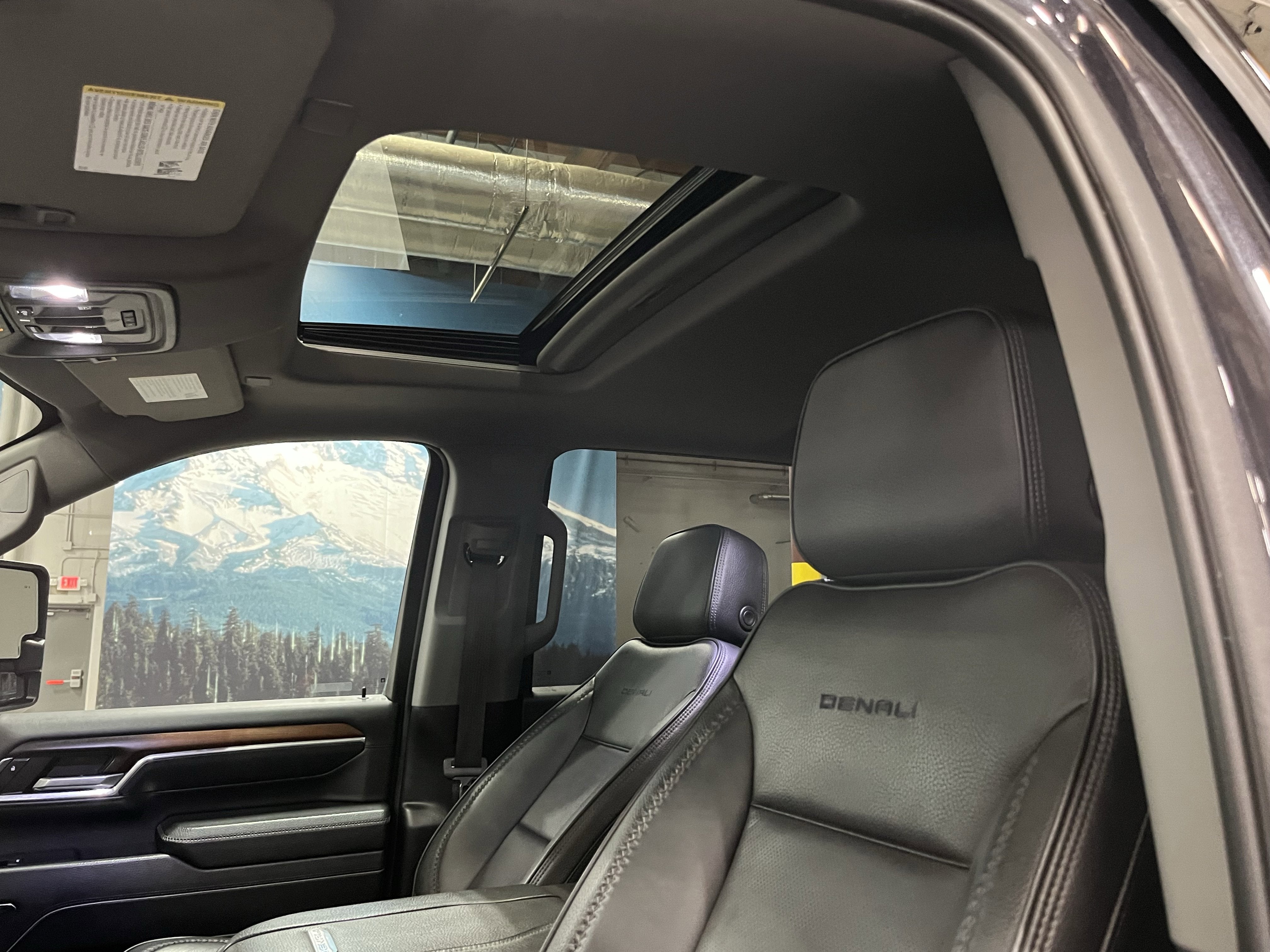 2024 GMC Sierra 3500HD Denali