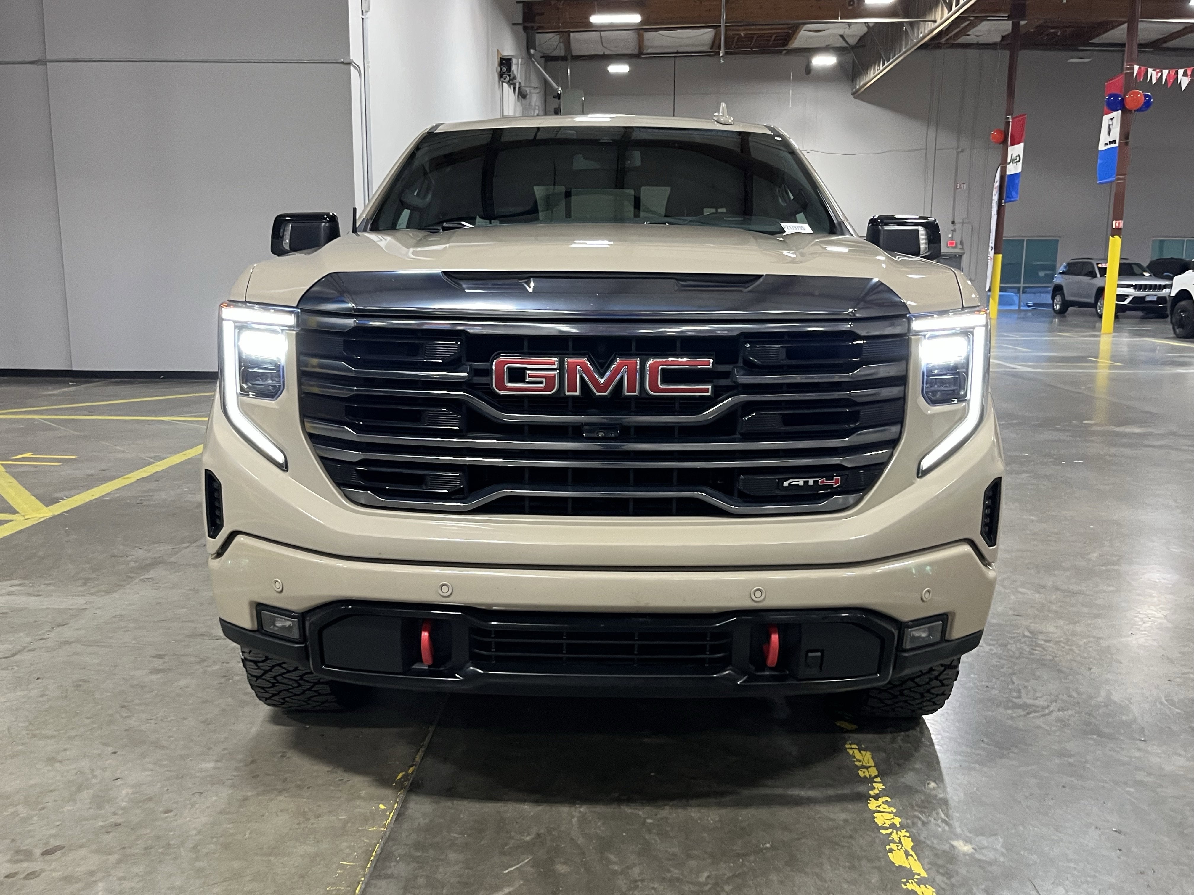 2023 GMC Sierra 1500 AT4