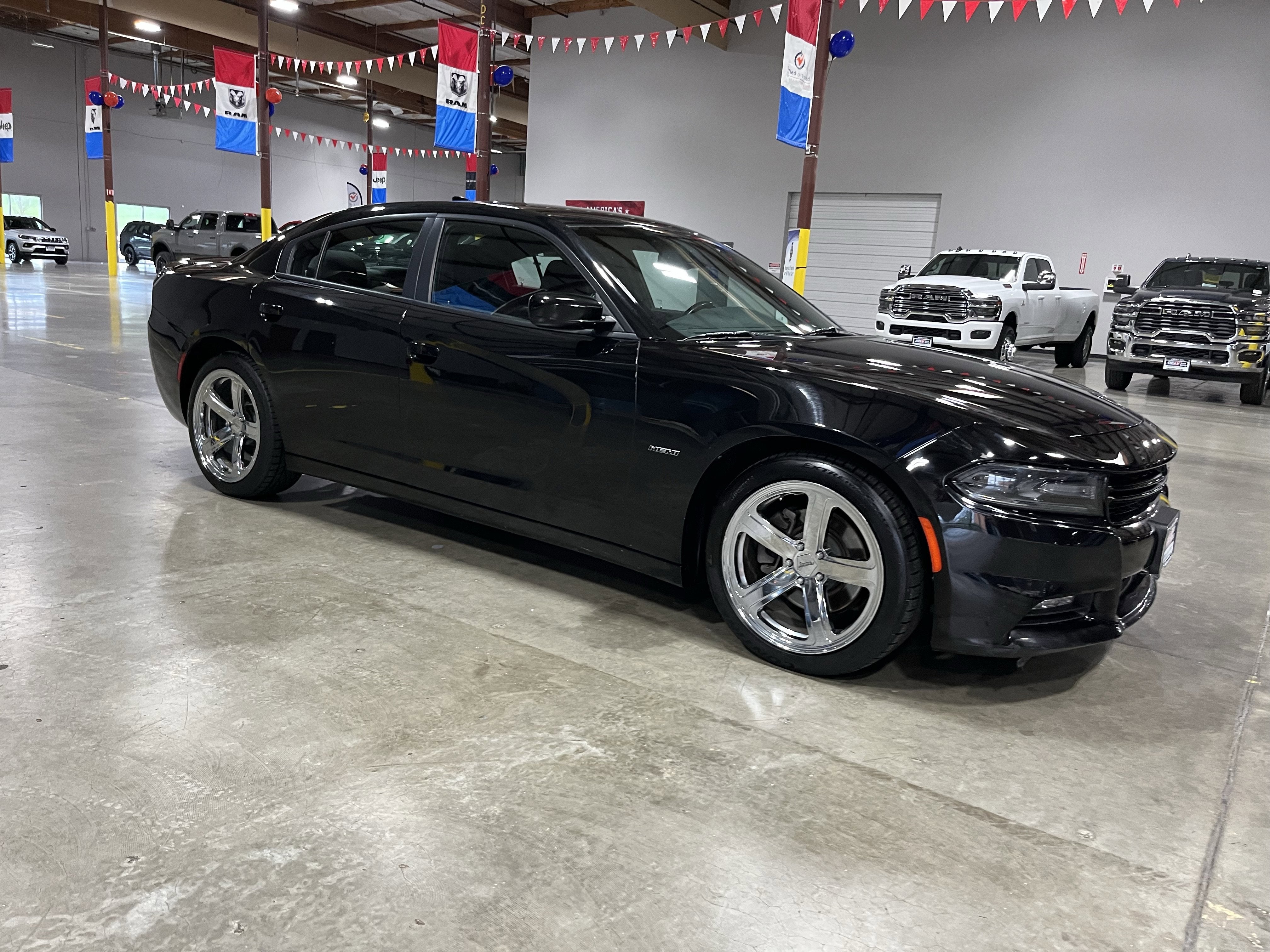2017 Dodge Charger R/T