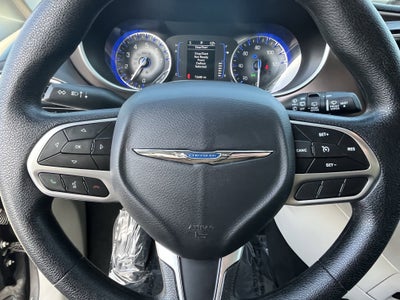 2020 Chrysler Voyager L