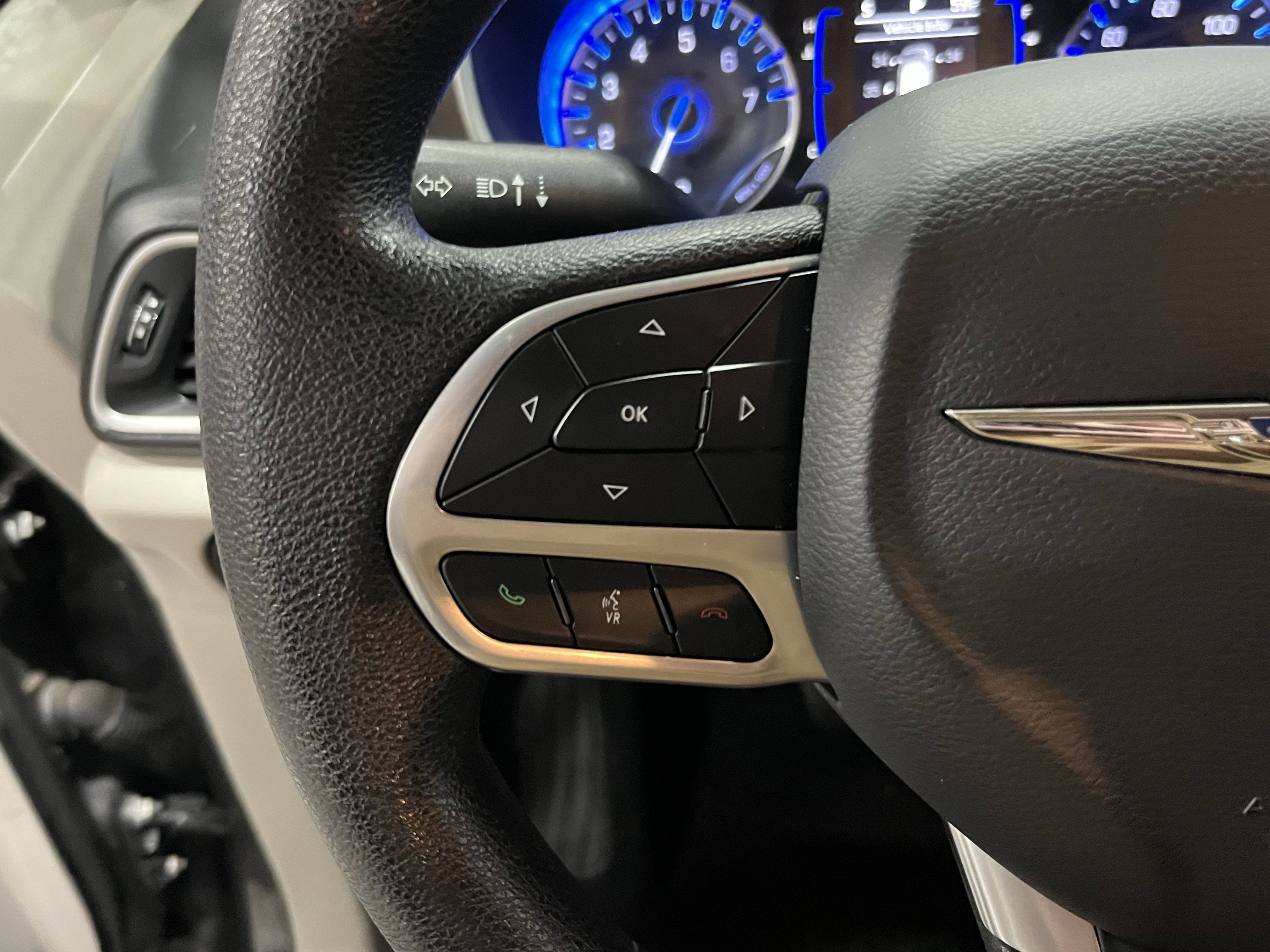 2020 Chrysler Voyager L