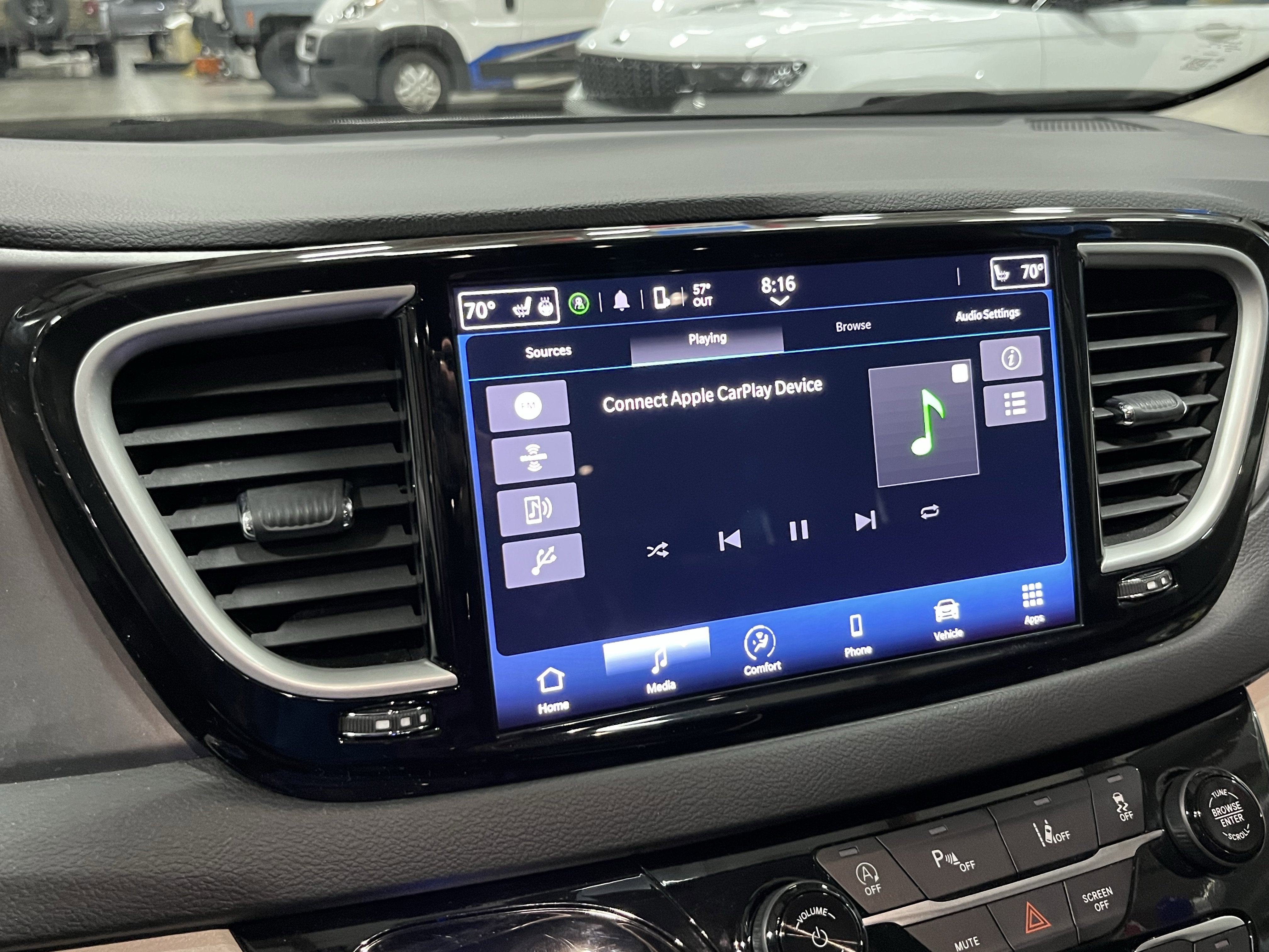 2024 Chrysler Pacifica Touring L