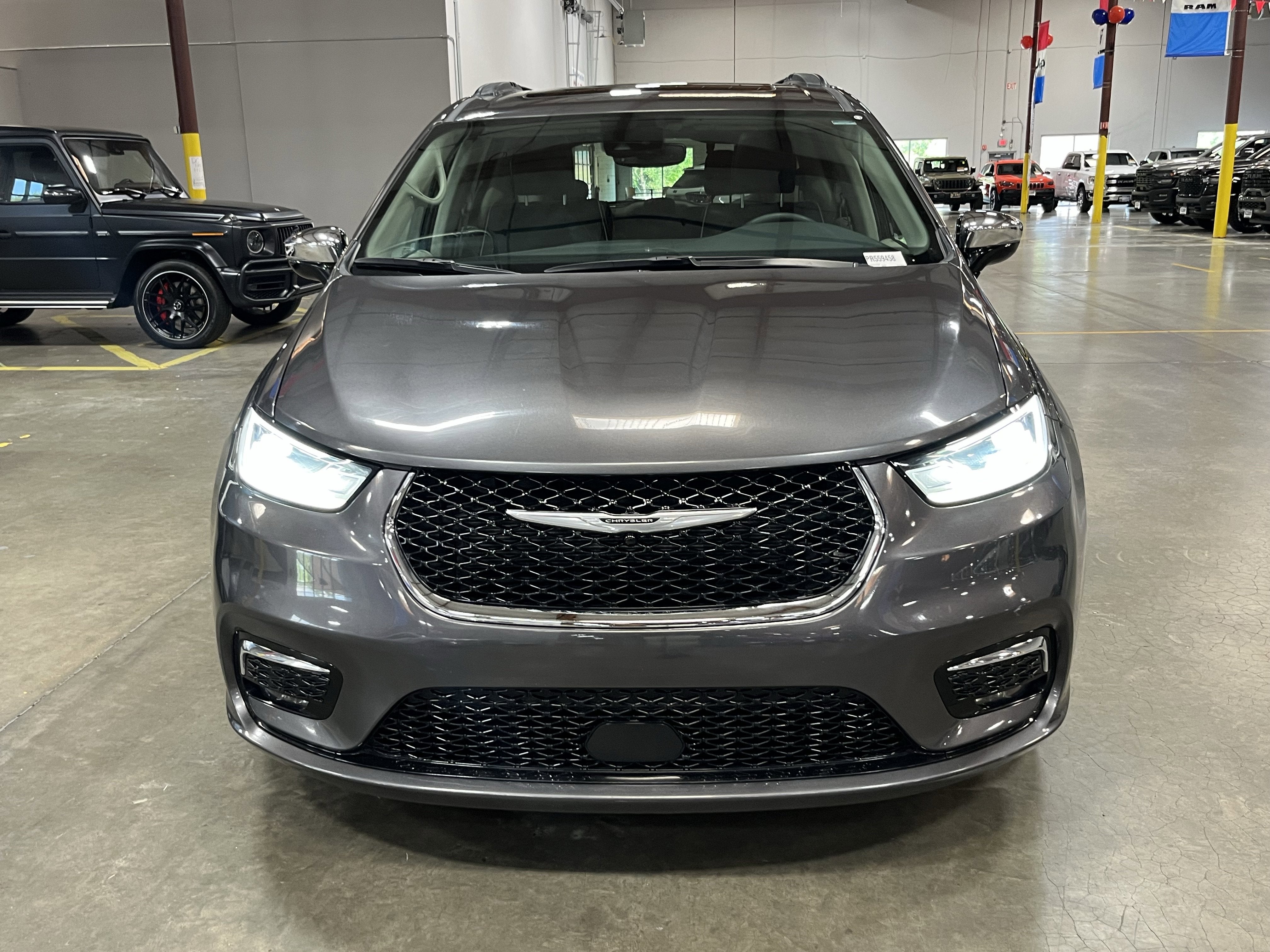 2023 Chrysler Pacifica Limited