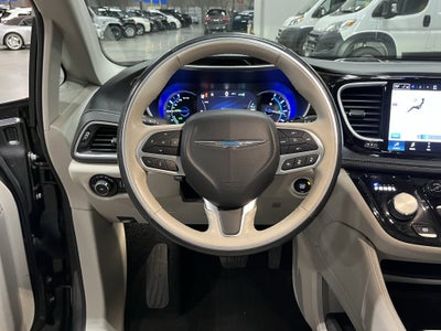 2021 Chrysler Pacifica Hybrid Limited