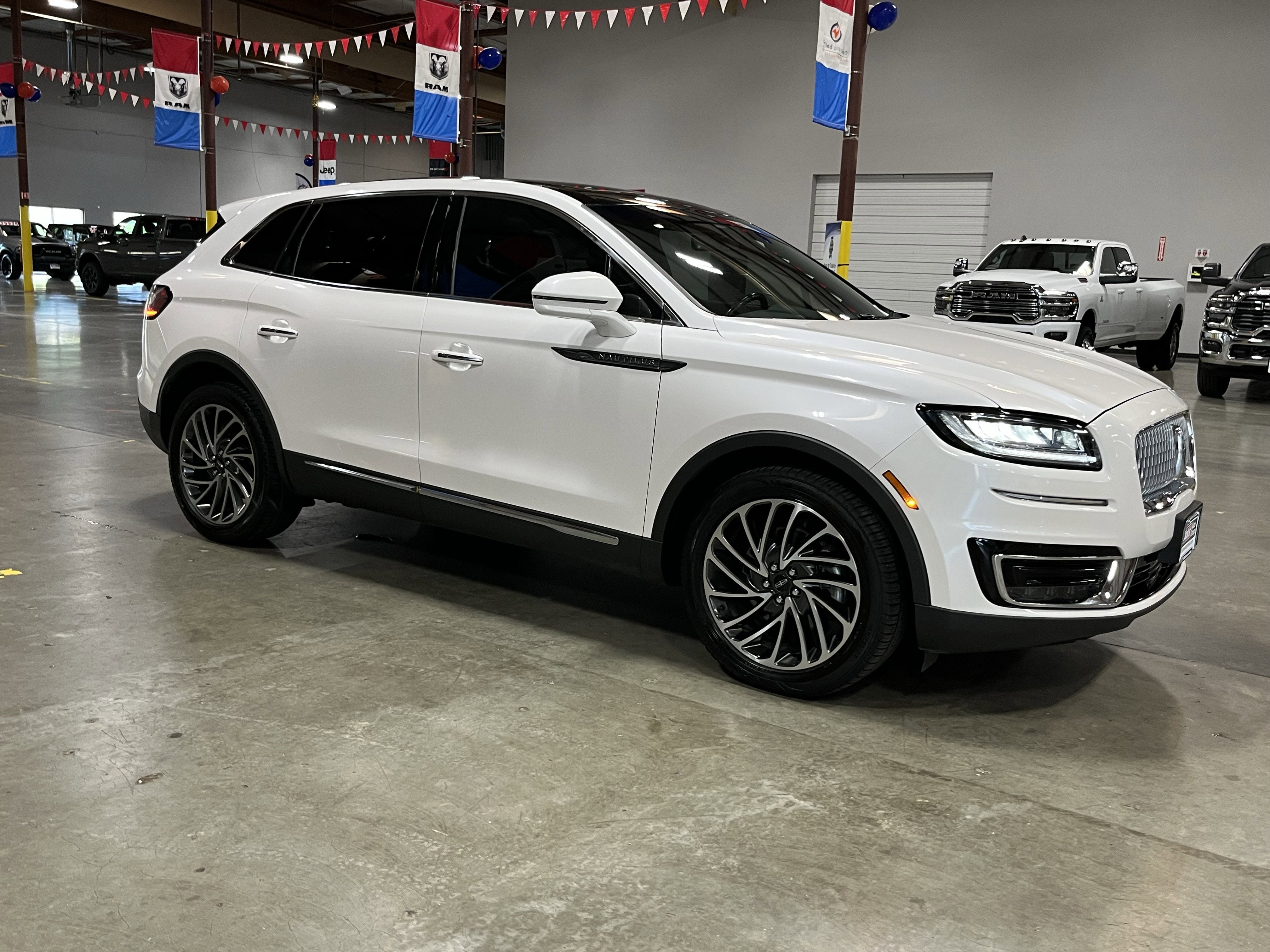 2019 Lincoln Nautilus Reserve