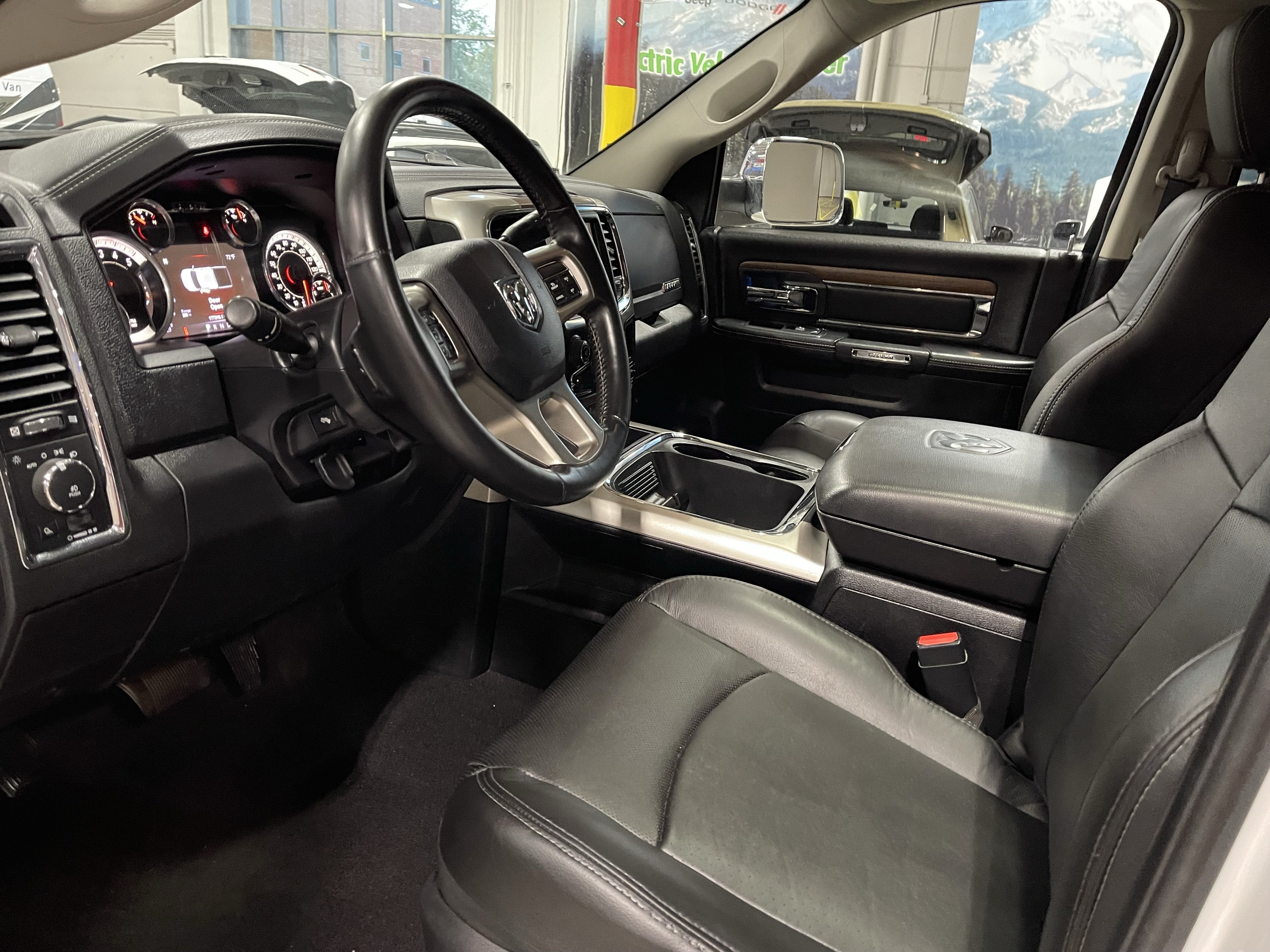 2016 RAM 3500 Laramie