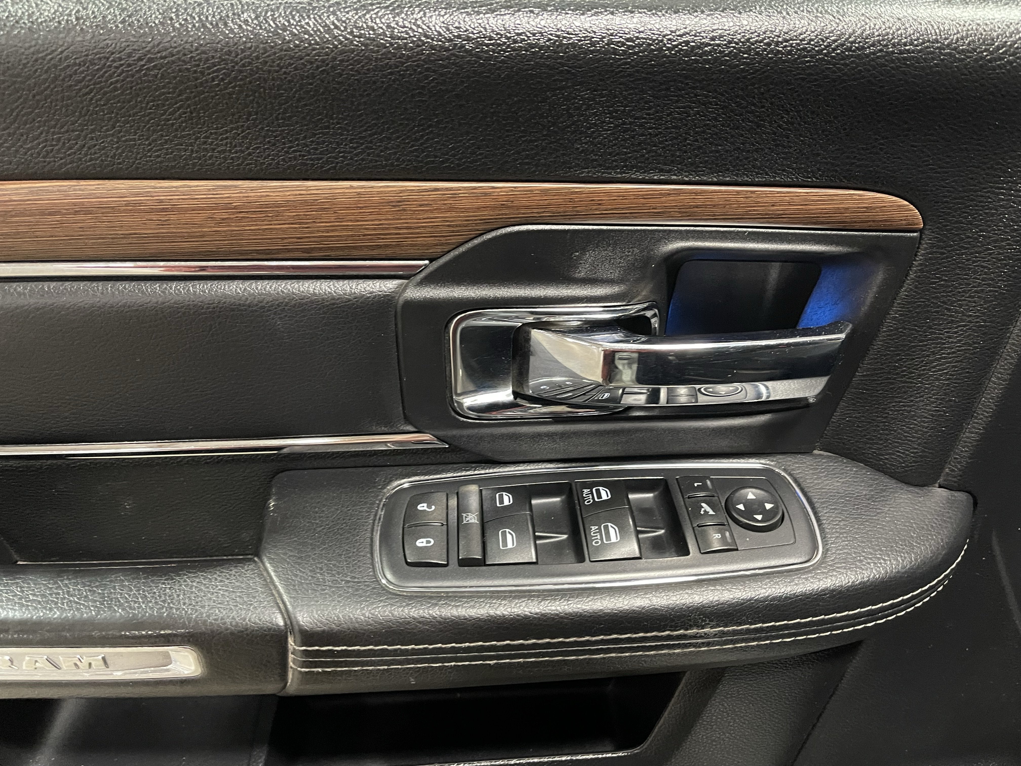 2016 RAM 3500 Laramie