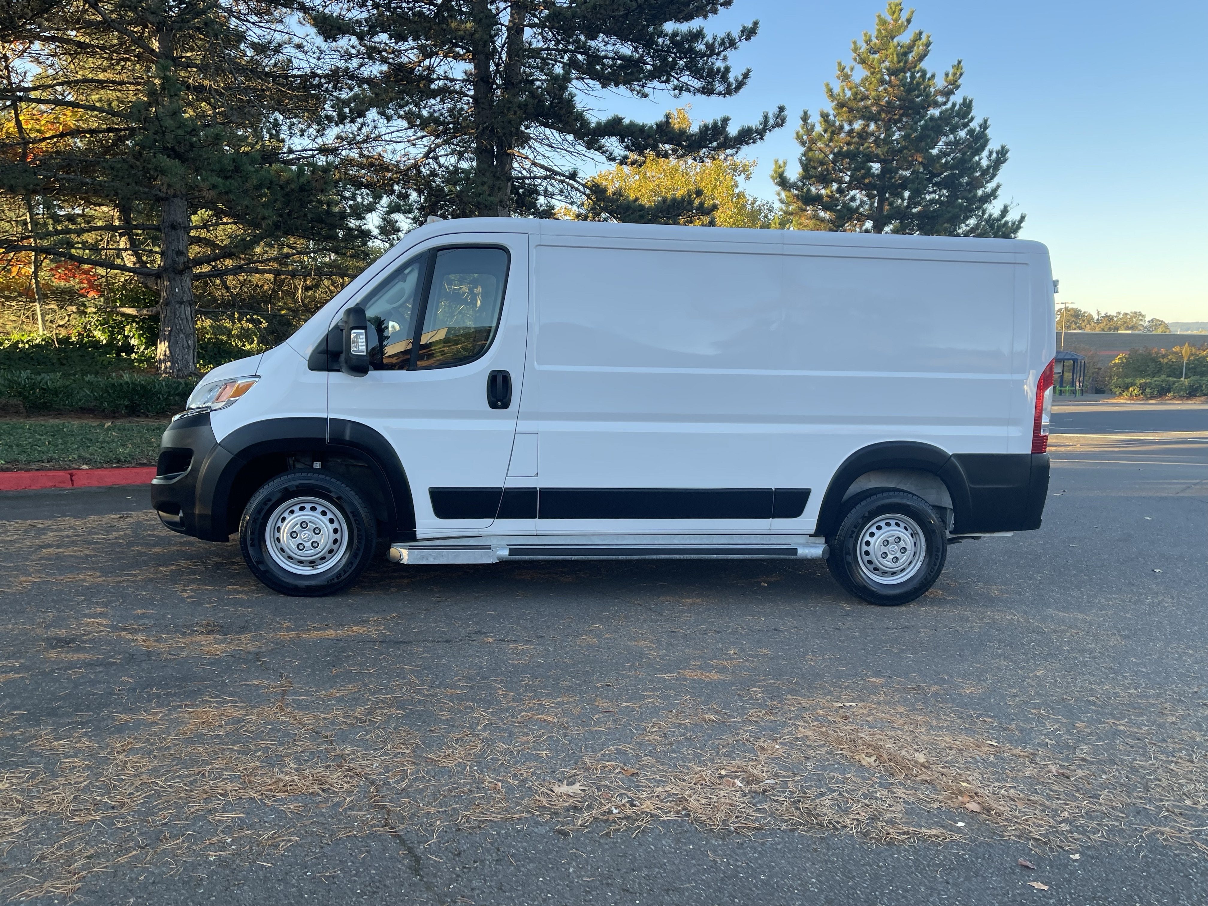 2025 RAM ProMaster 2500 Base