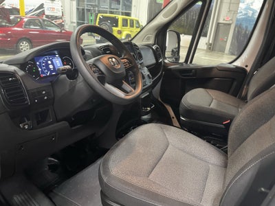 2025 RAM ProMaster 2500 Base